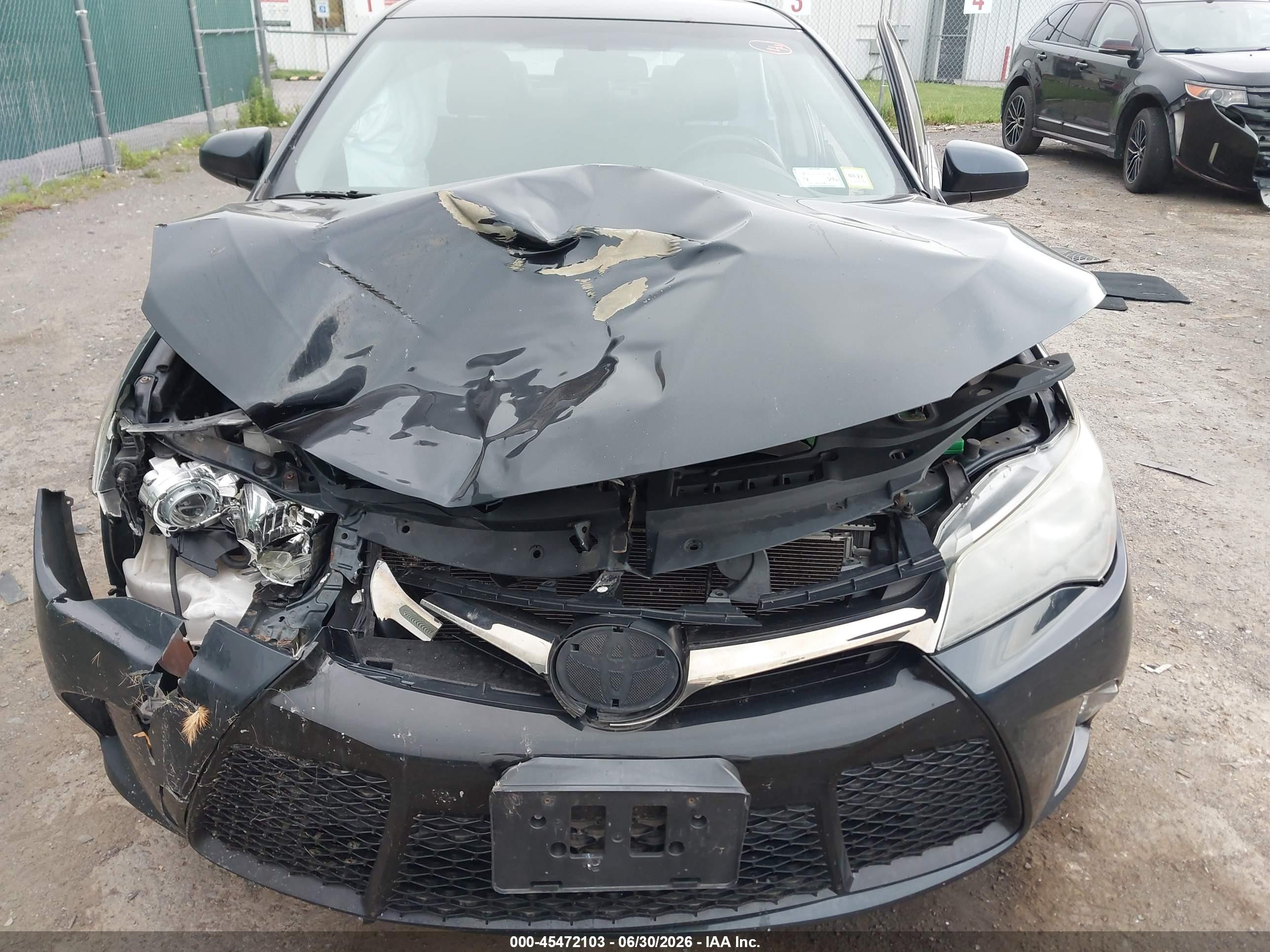 2015 Toyota Camry Se Dark Blue vin: 4T1BF1FK5FU083346