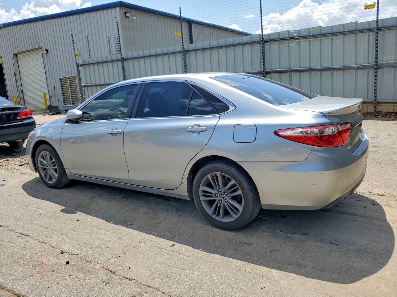 2015 Toyota Camry Se Silver vin: 4T1BF1FK5FU095917