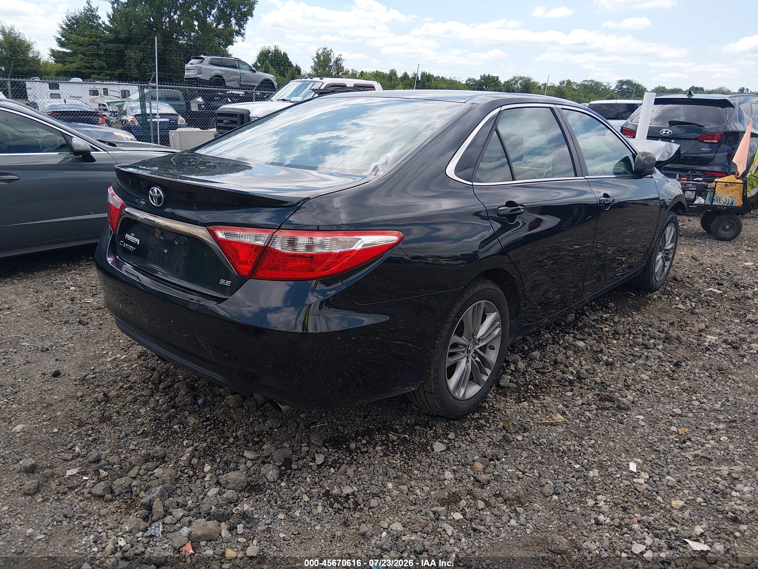 2015 Toyota Camry Se Black vin: 4T1BF1FK5FU097232