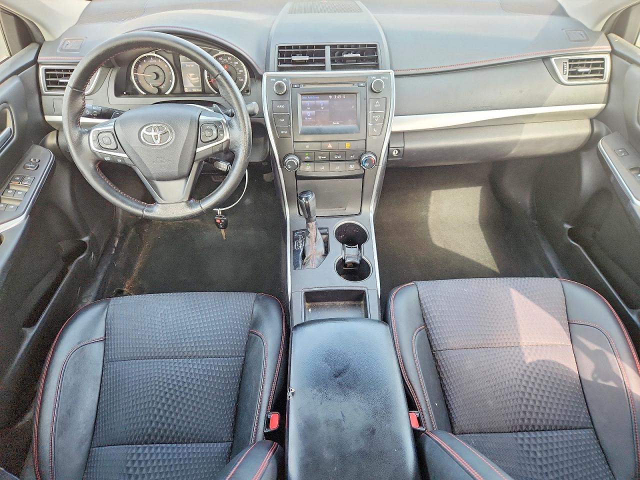 2015 Toyota Camry Se Blue vin: 4T1BF1FK5FU100159