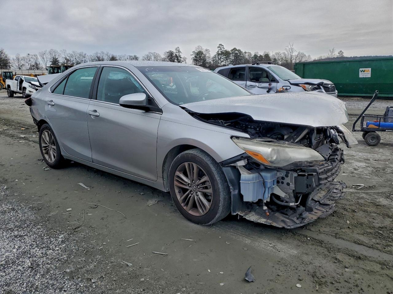 2015 Toyota Camry Le Silver vin: 4T1BF1FK5FU102395