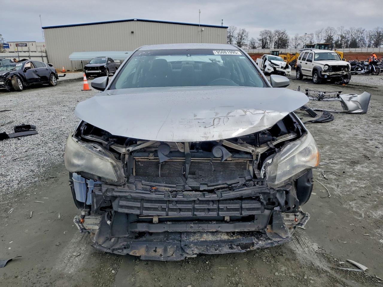 2015 Toyota Camry Le Silver vin: 4T1BF1FK5FU102395