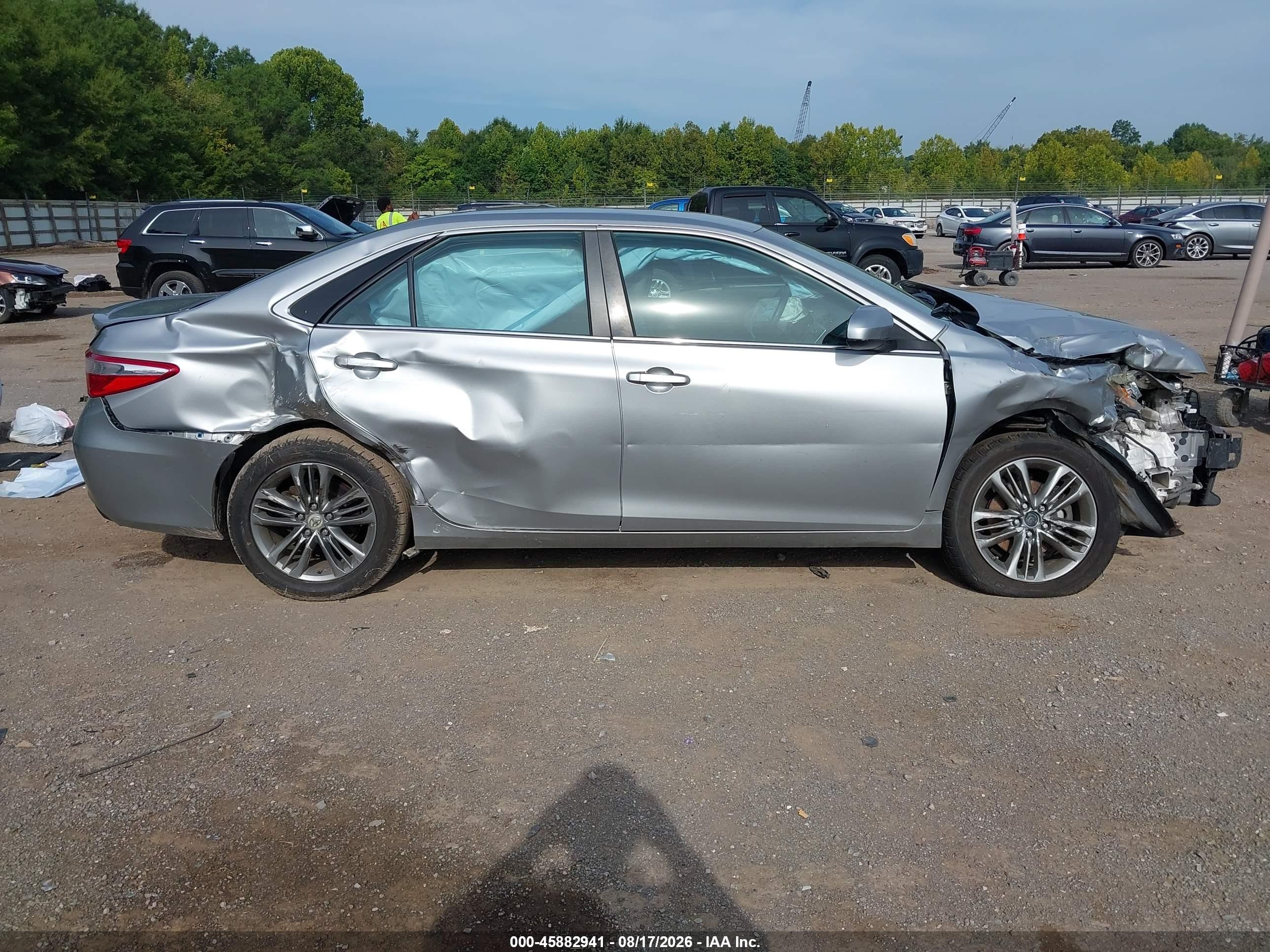 2015 Toyota Camry Se Silver vin: 4T1BF1FK5FU102820