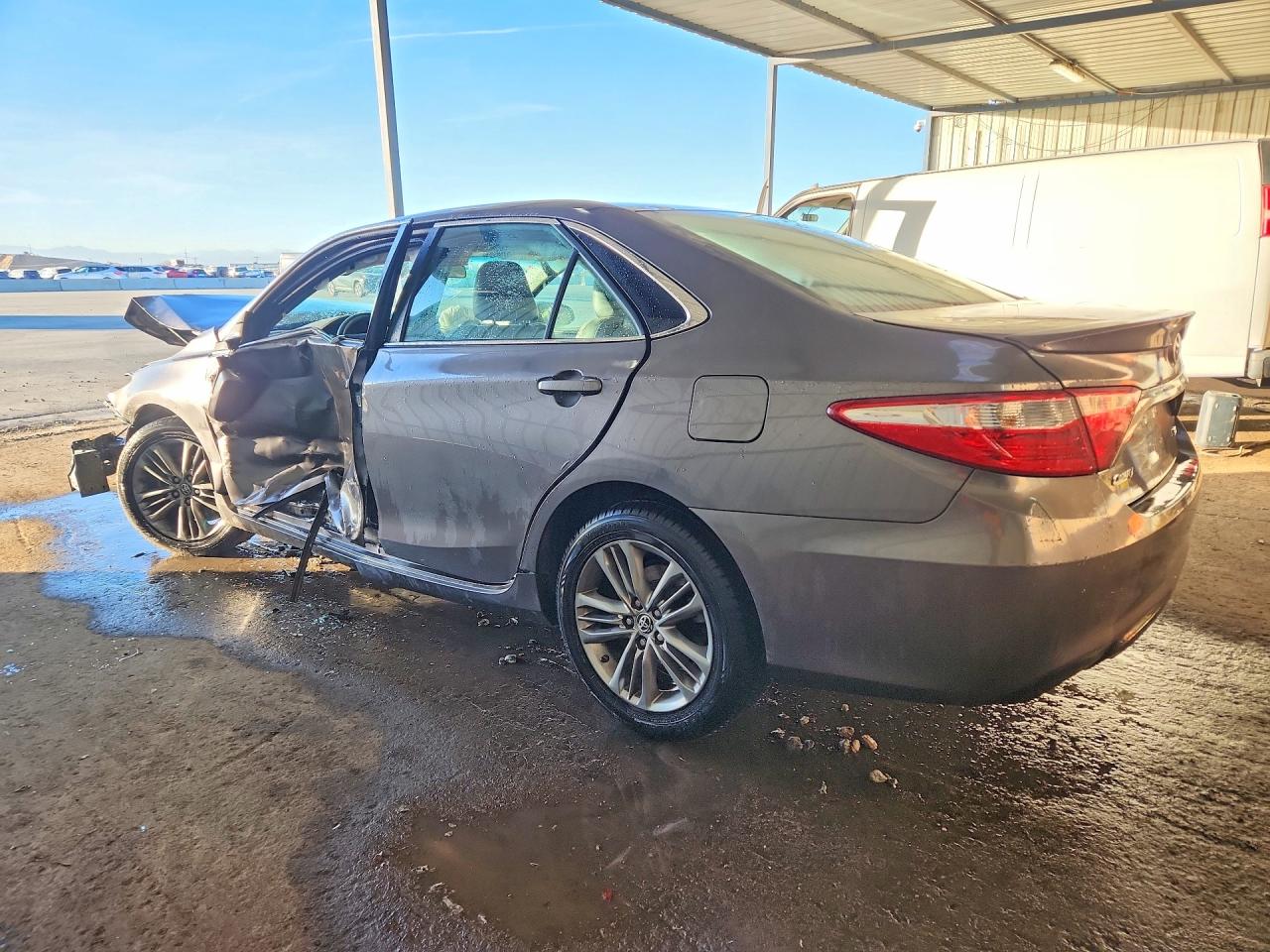 2015 Toyota Camry Se Silver vin: 4T1BF1FK5FU104261
