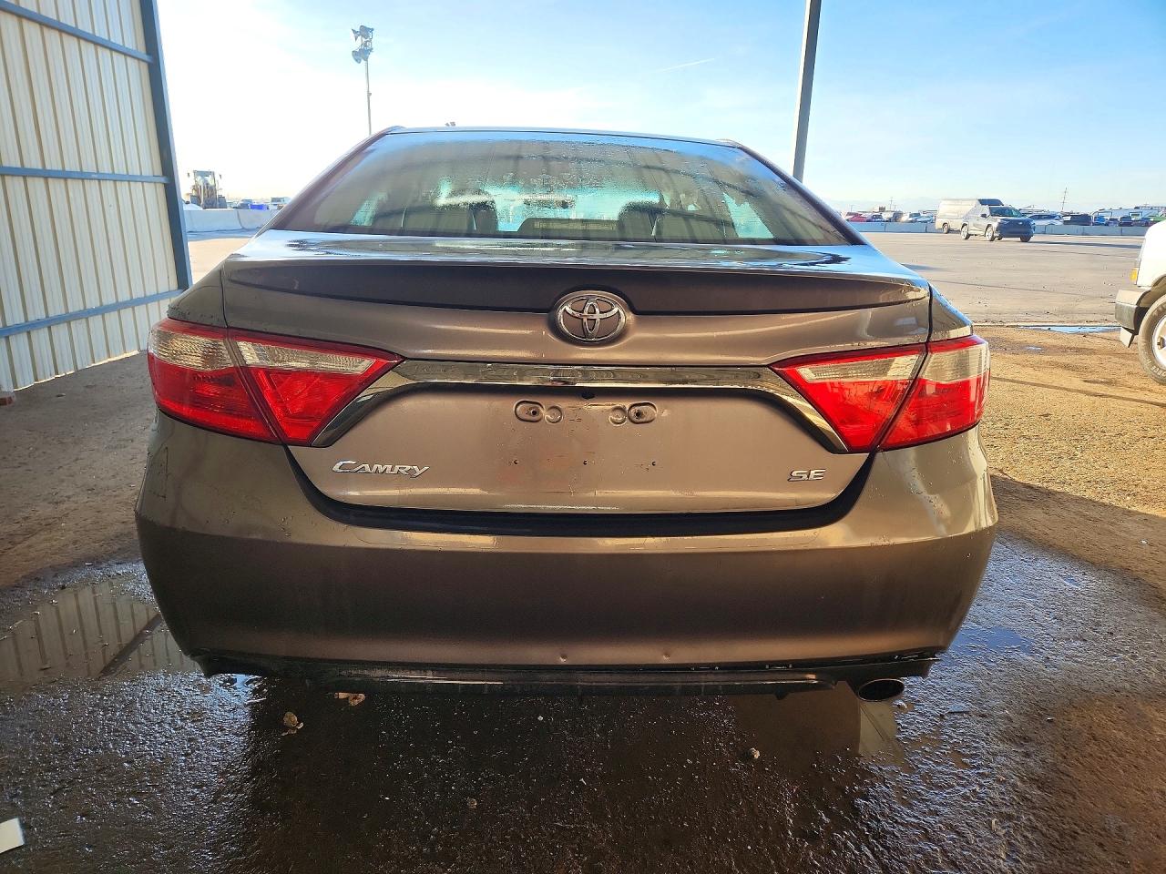 2015 Toyota Camry Se Silver vin: 4T1BF1FK5FU104261