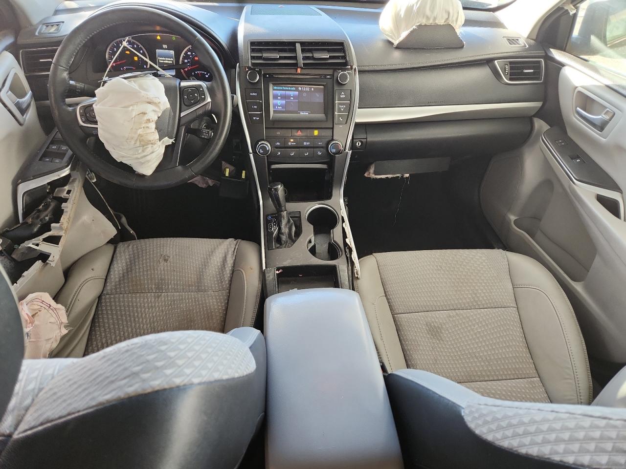 2015 Toyota Camry Se Silver vin: 4T1BF1FK5FU104261 Damage: Left Knee Airbag, Deployed, Replacement Required