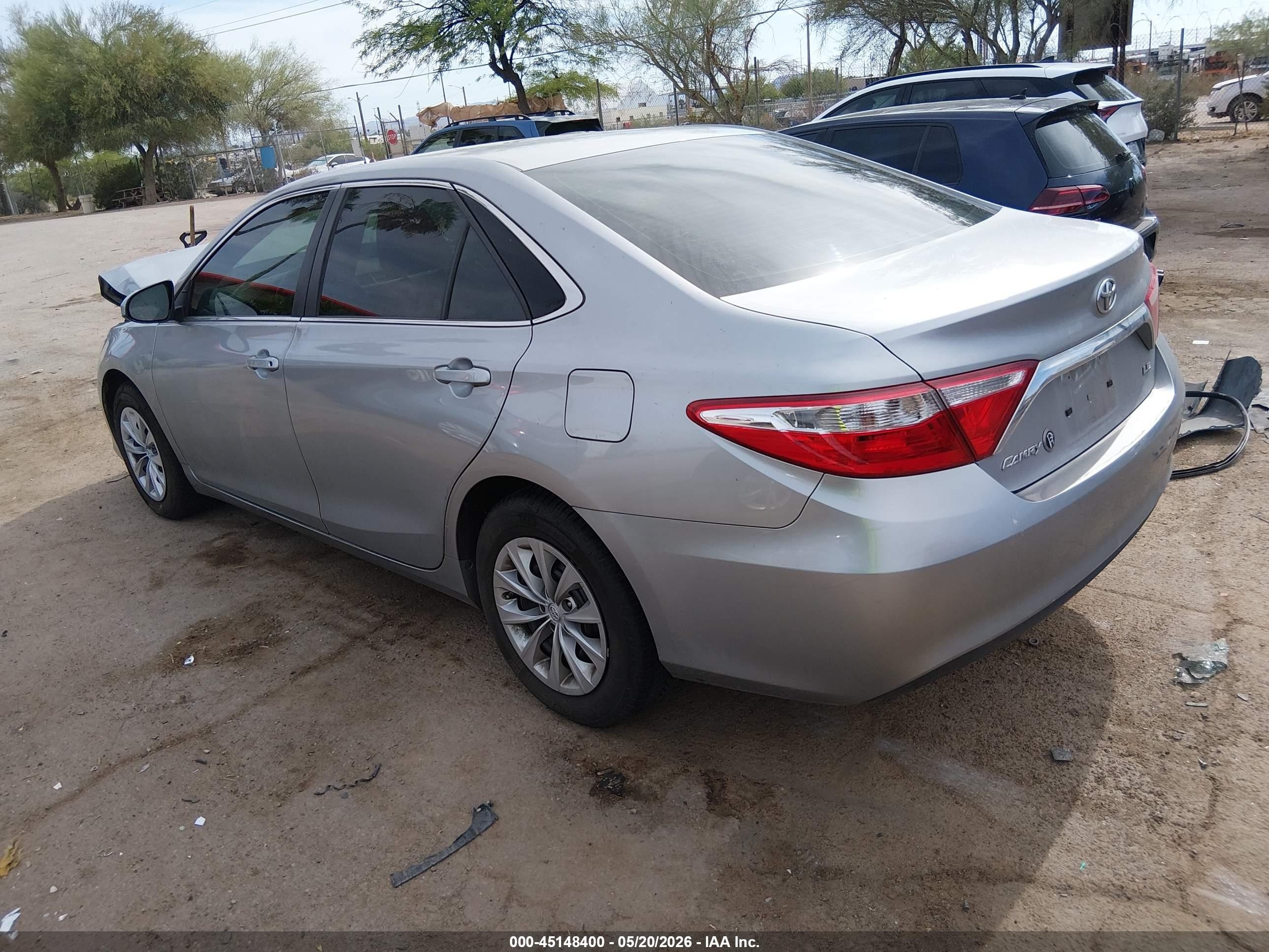 2015 Toyota Camry Le Silver vin: 4T1BF1FK5FU112392