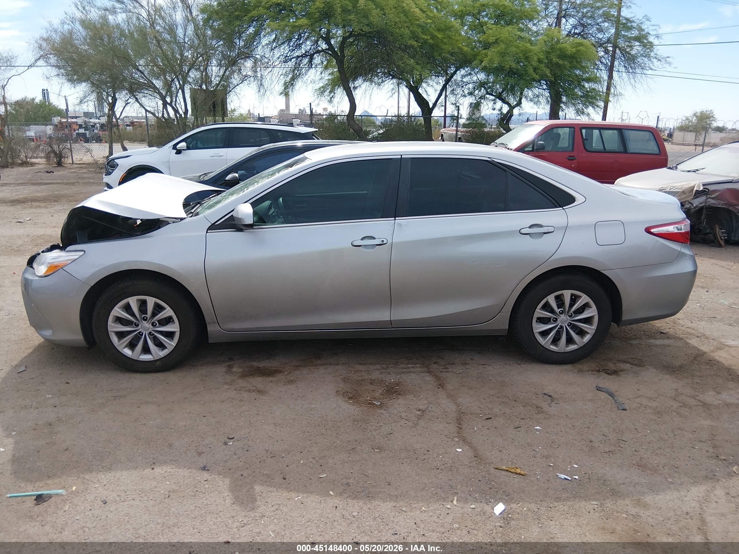 2015 Toyota Camry Le Silver vin: 4T1BF1FK5FU112392