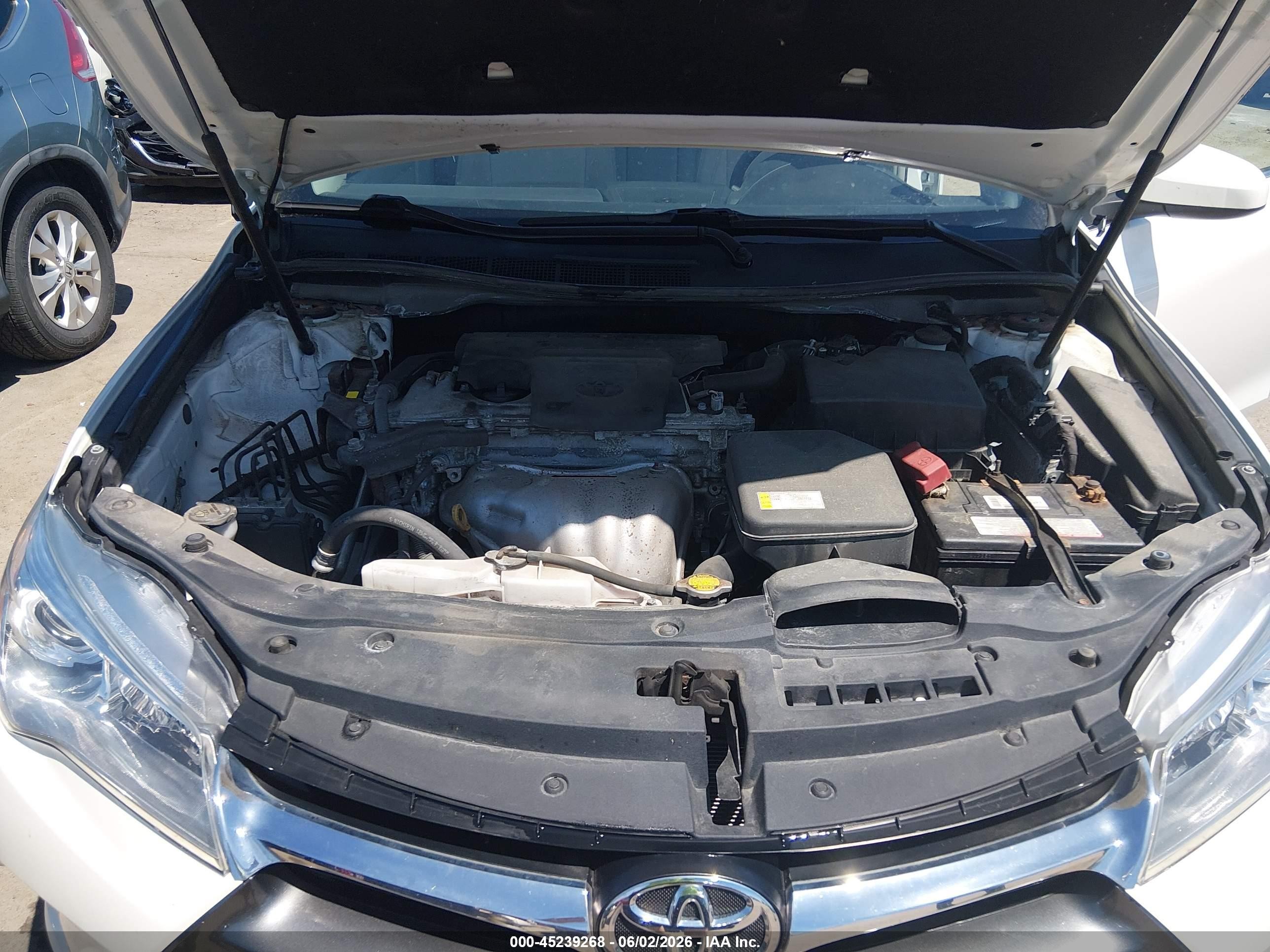 2015 Toyota Camry Xle White vin: 4T1BF1FK5FU113591