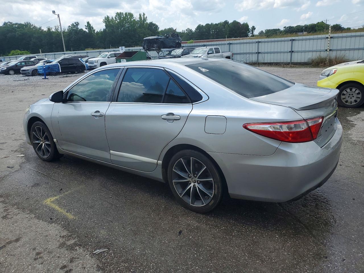 2015 Toyota Camry Xse Silver vin: 4T1BF1FK5FU474657