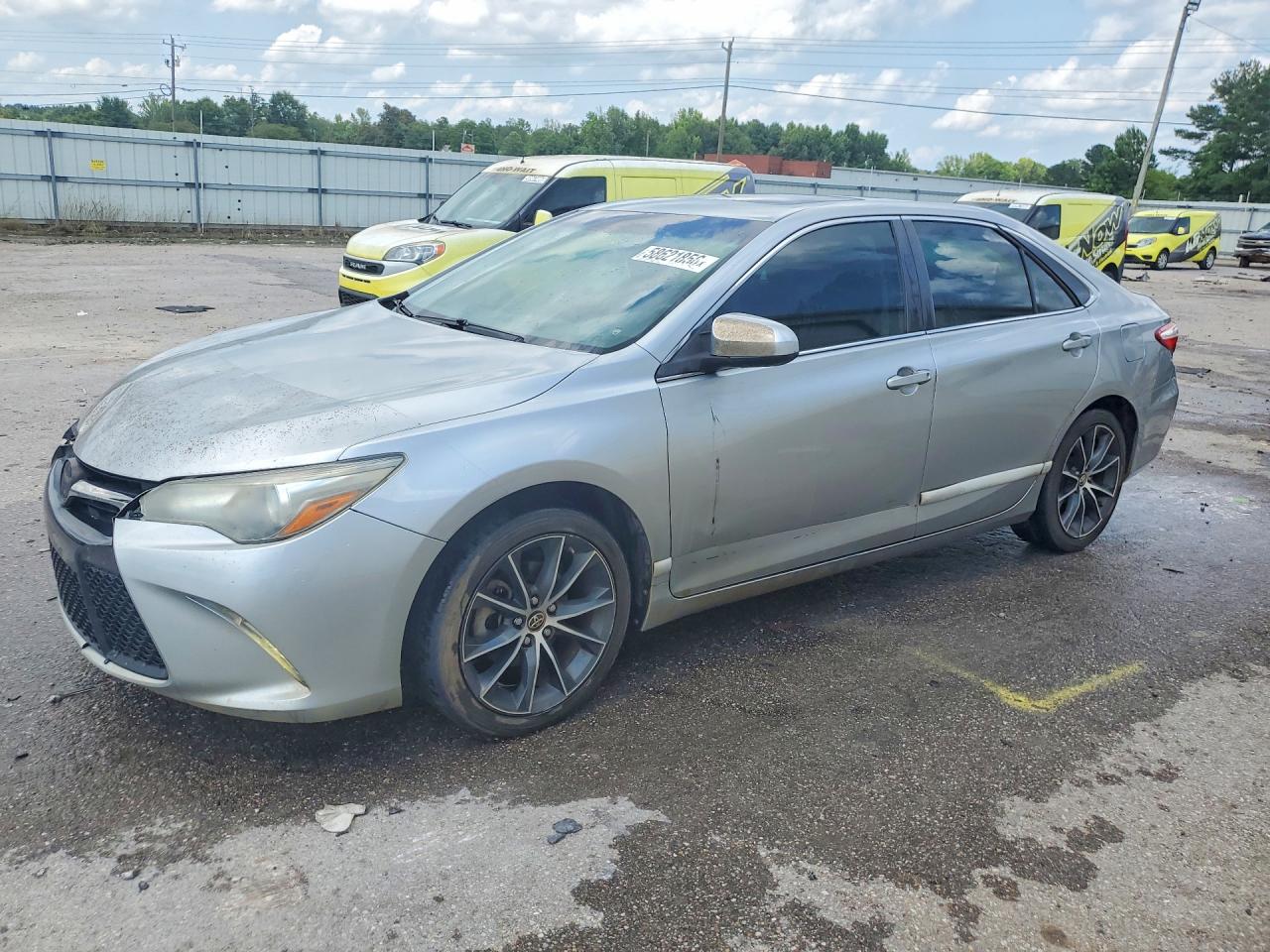 2015 Toyota Camry Xse Silver vin: 4T1BF1FK5FU474657