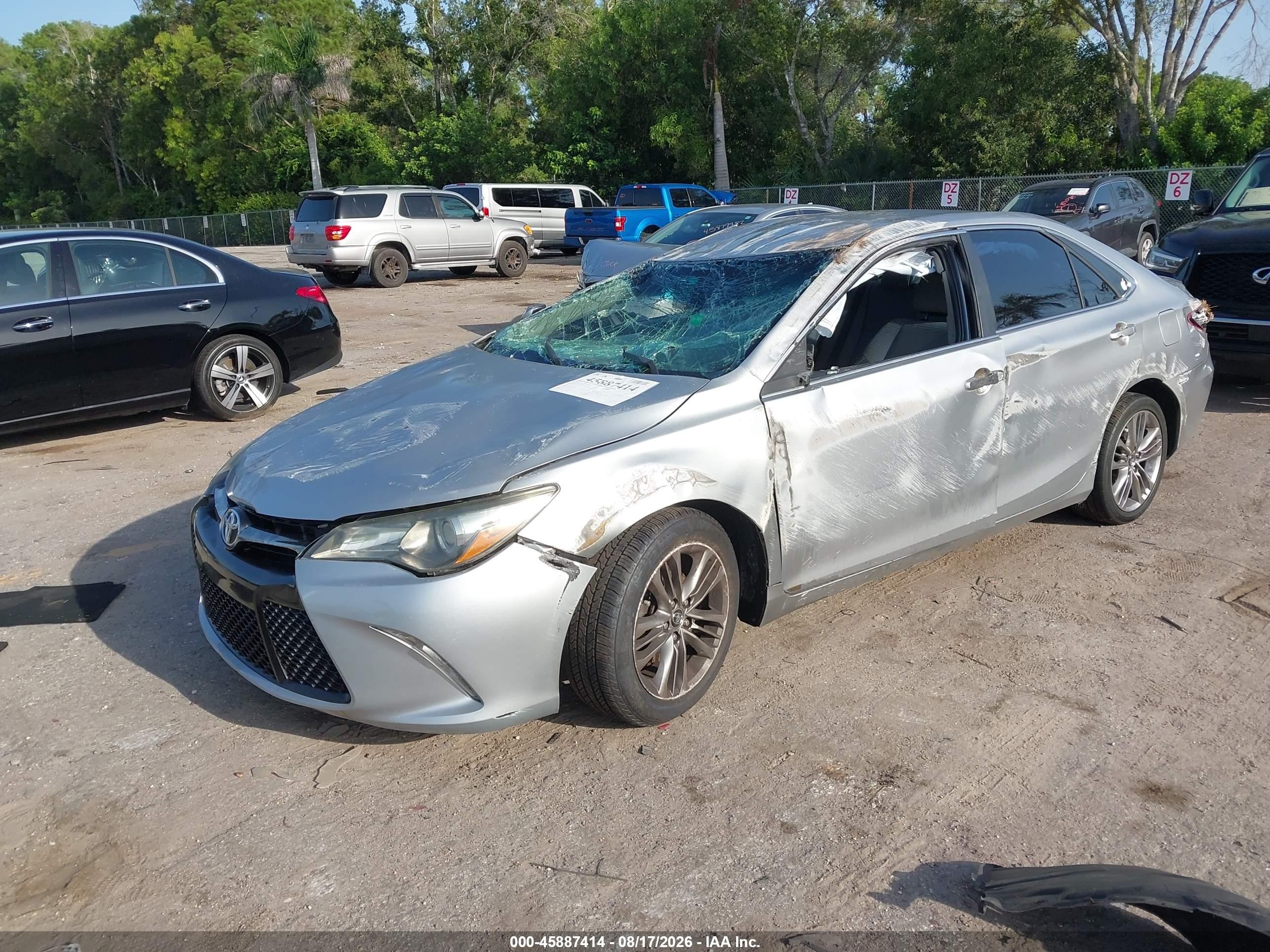 2015 Toyota Camry Se Silver vin: 4T1BF1FK5FU476179