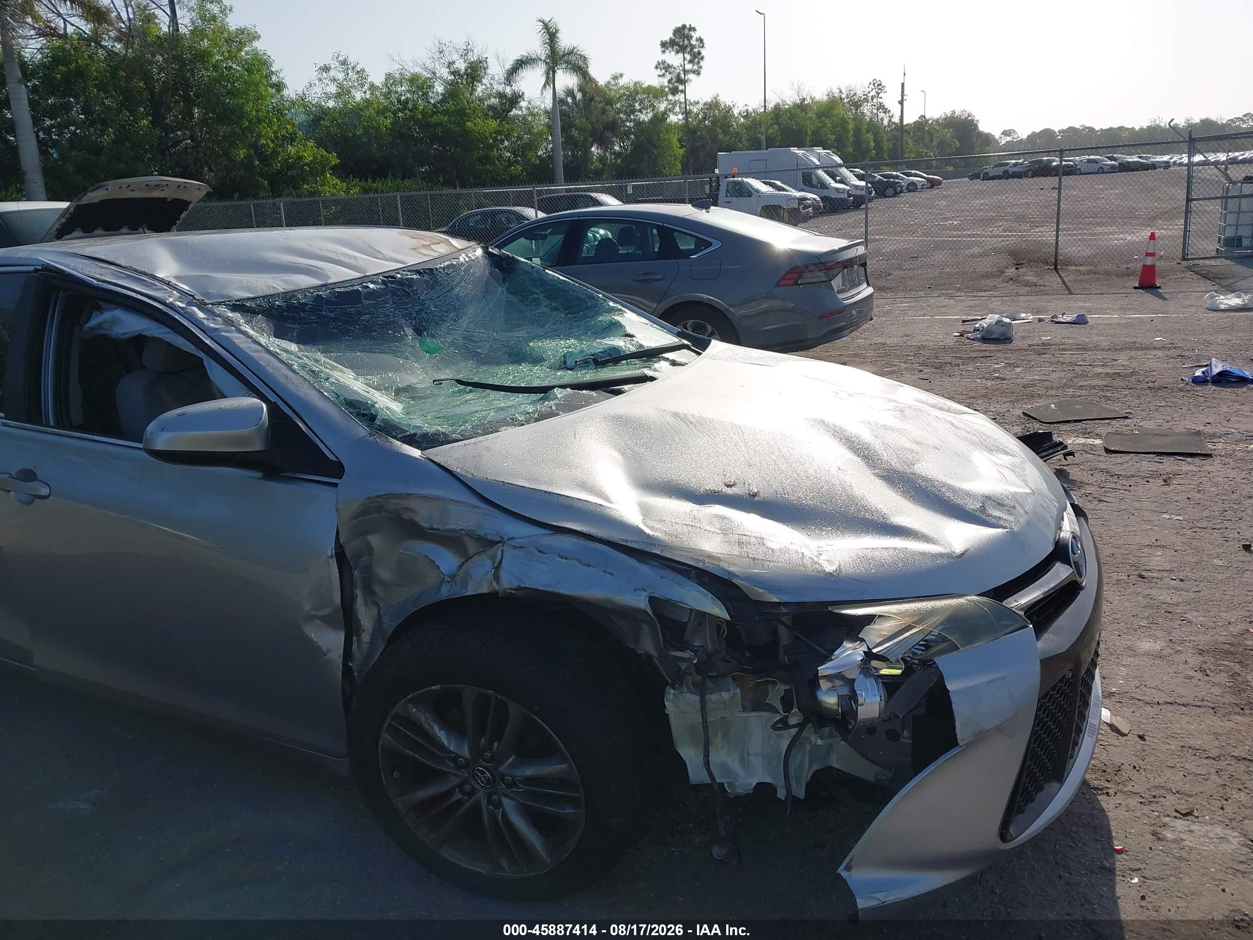 2015 Toyota Camry Se Silver vin: 4T1BF1FK5FU476179
