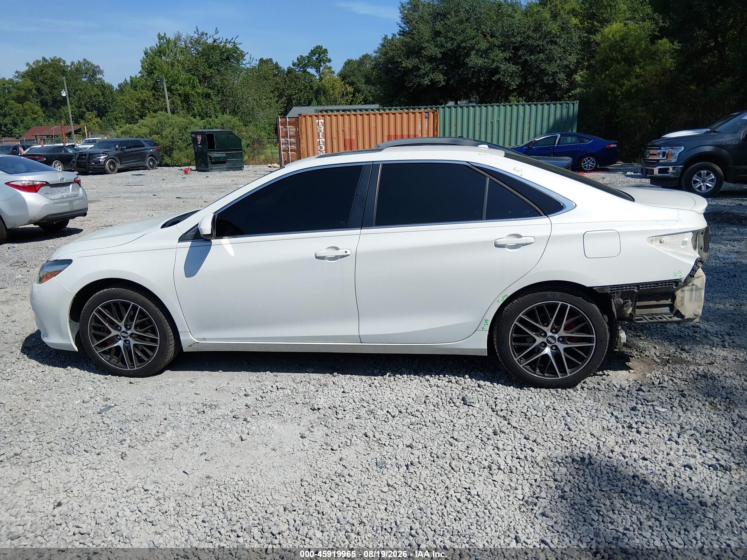 2015 Toyota Camry Xse White vin: 4T1BF1FK5FU491099