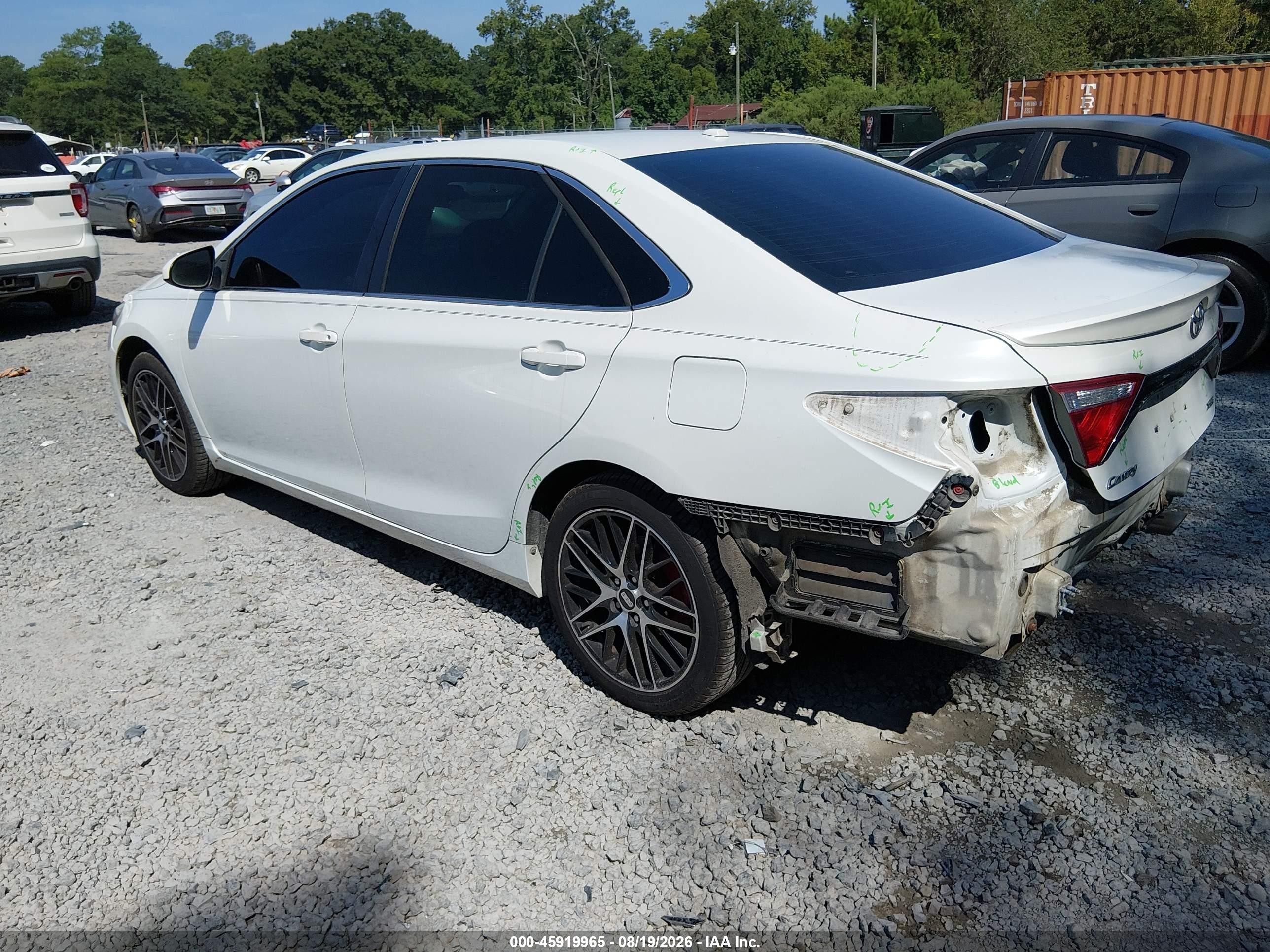 2015 Toyota Camry Xse White vin: 4T1BF1FK5FU491099