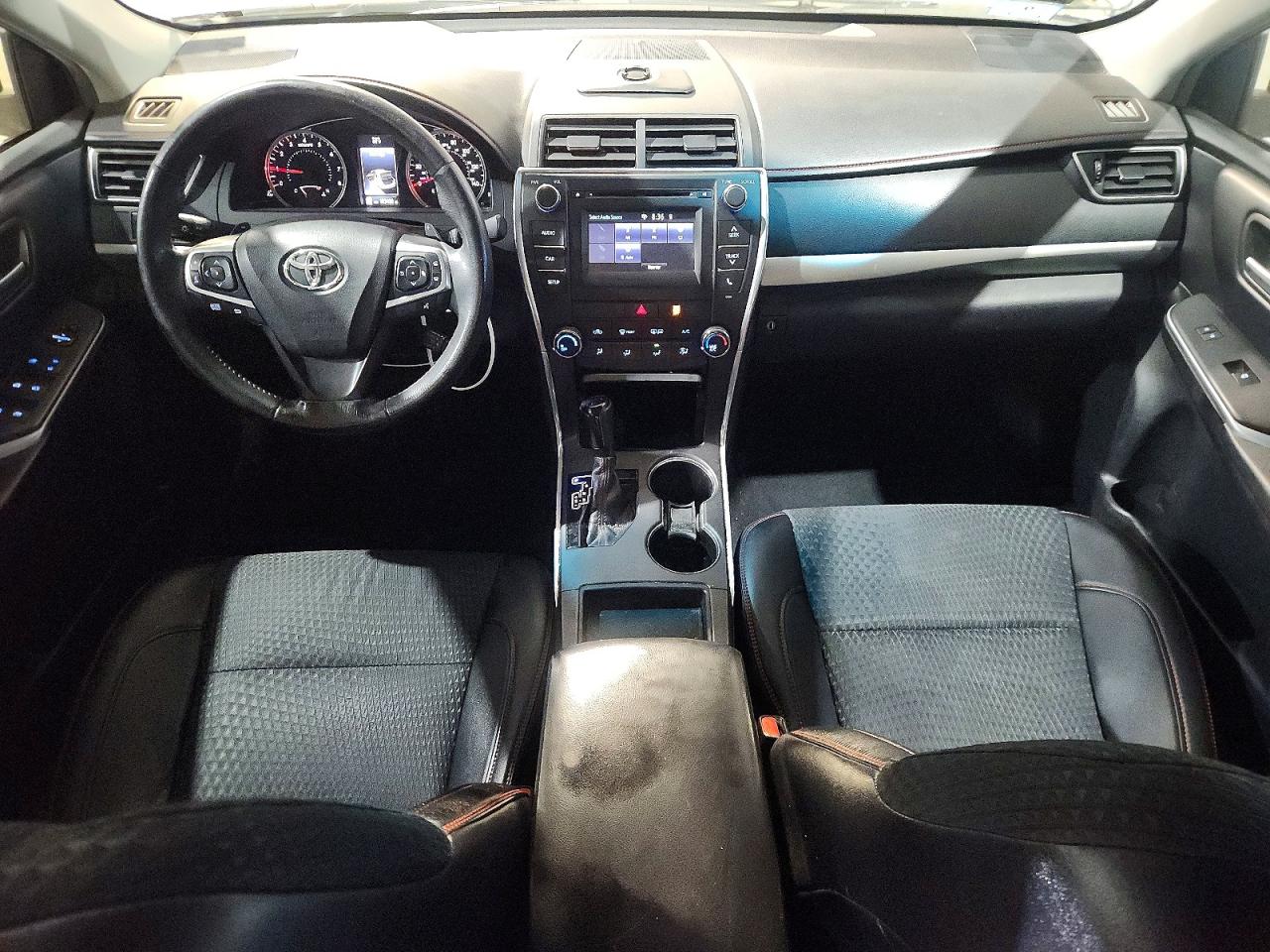 2015 Toyota Camry Se Белый vin: 4T1BF1FK5FU491149
