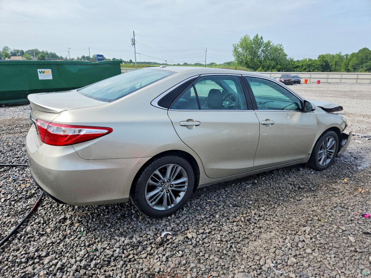 2015 Toyota Camry Se Tan vin: 4T1BF1FK5FU497730