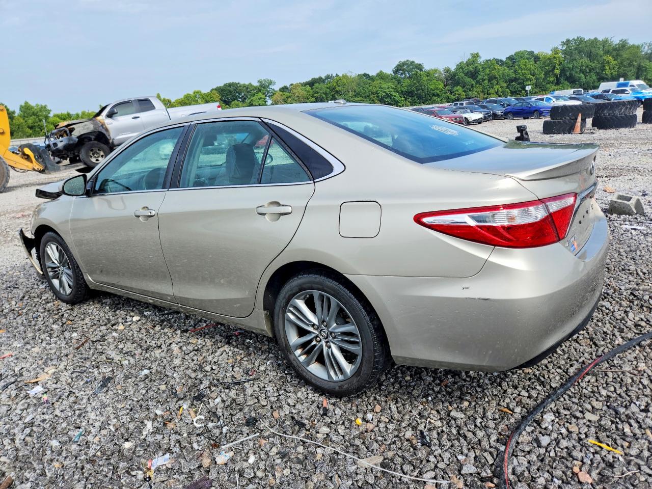 2015 Toyota Camry Se Tan vin: 4T1BF1FK5FU497730