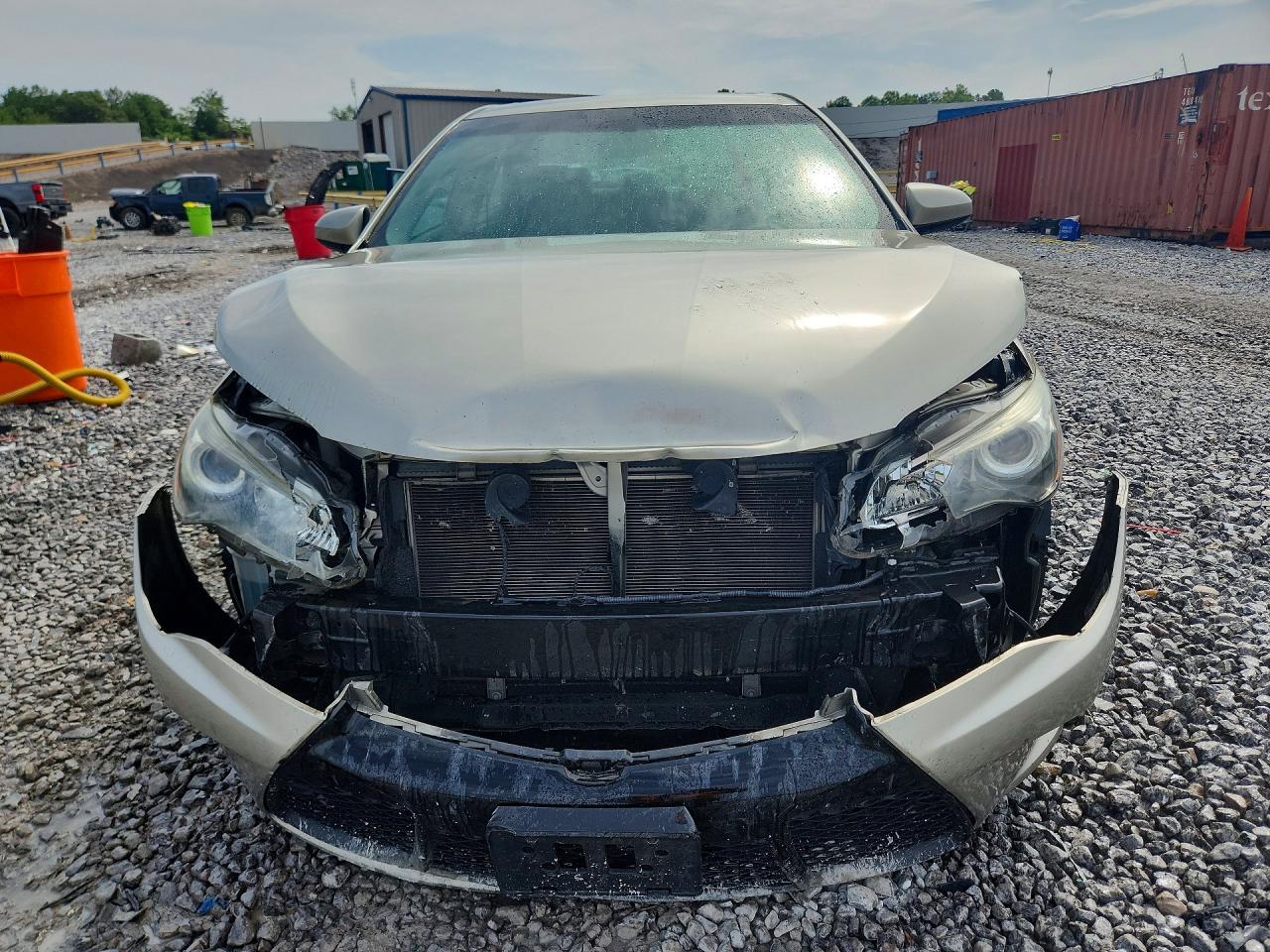 2015 Toyota Camry Se Tan vin: 4T1BF1FK5FU497730