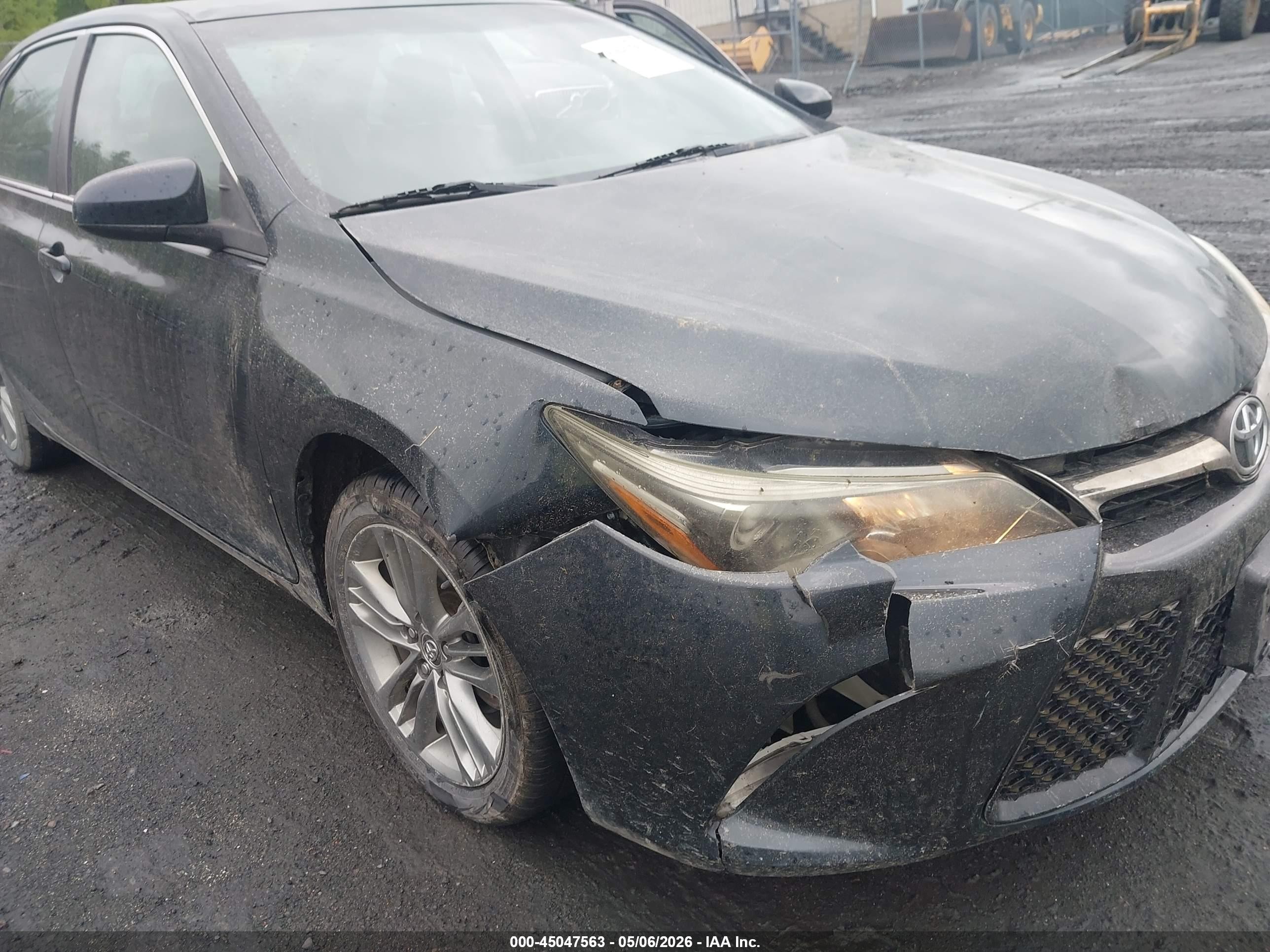 2015 Toyota Camry Se Black vin: 4T1BF1FK5FU498005