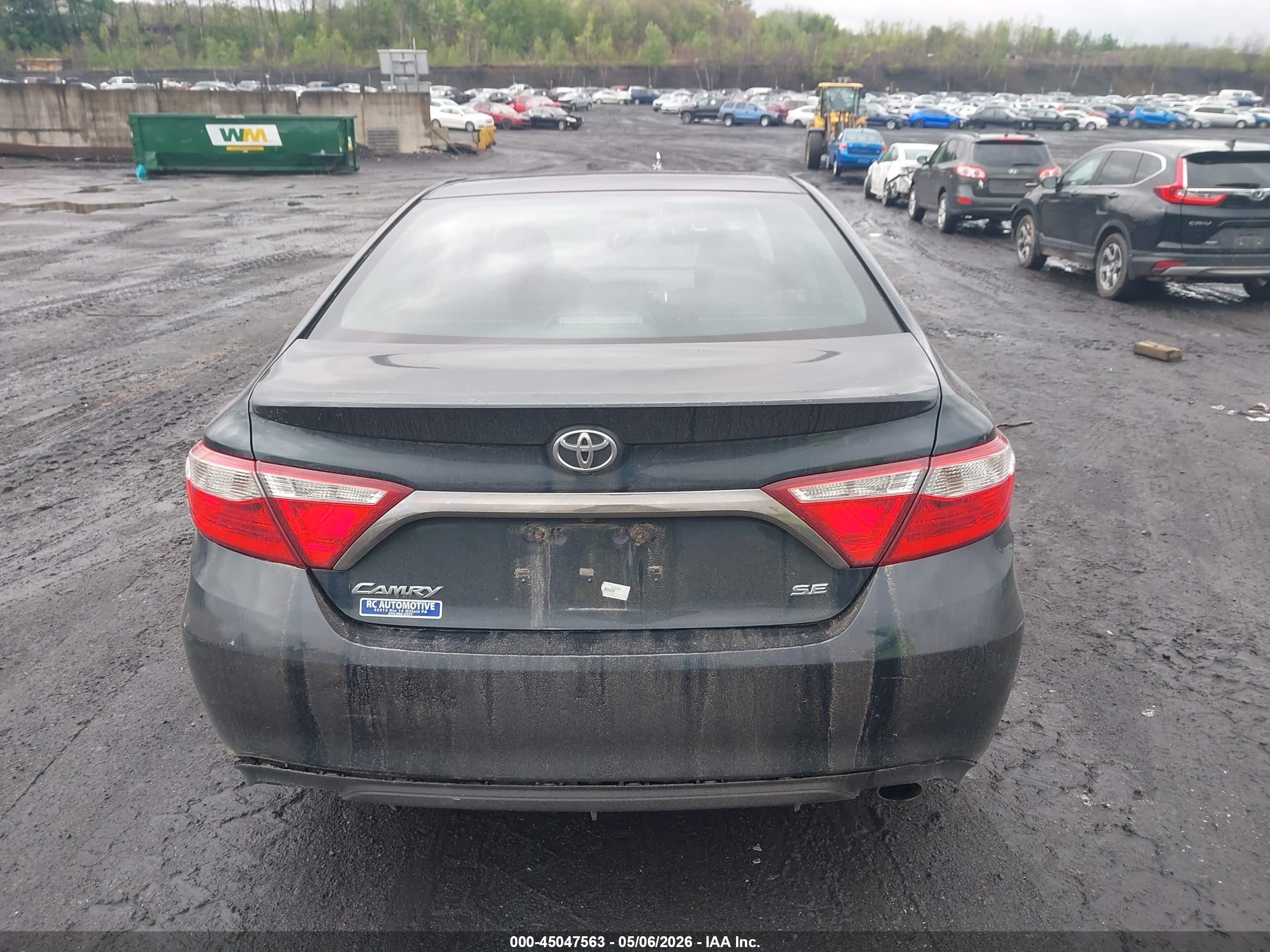 2015 Toyota Camry Se Black vin: 4T1BF1FK5FU498005