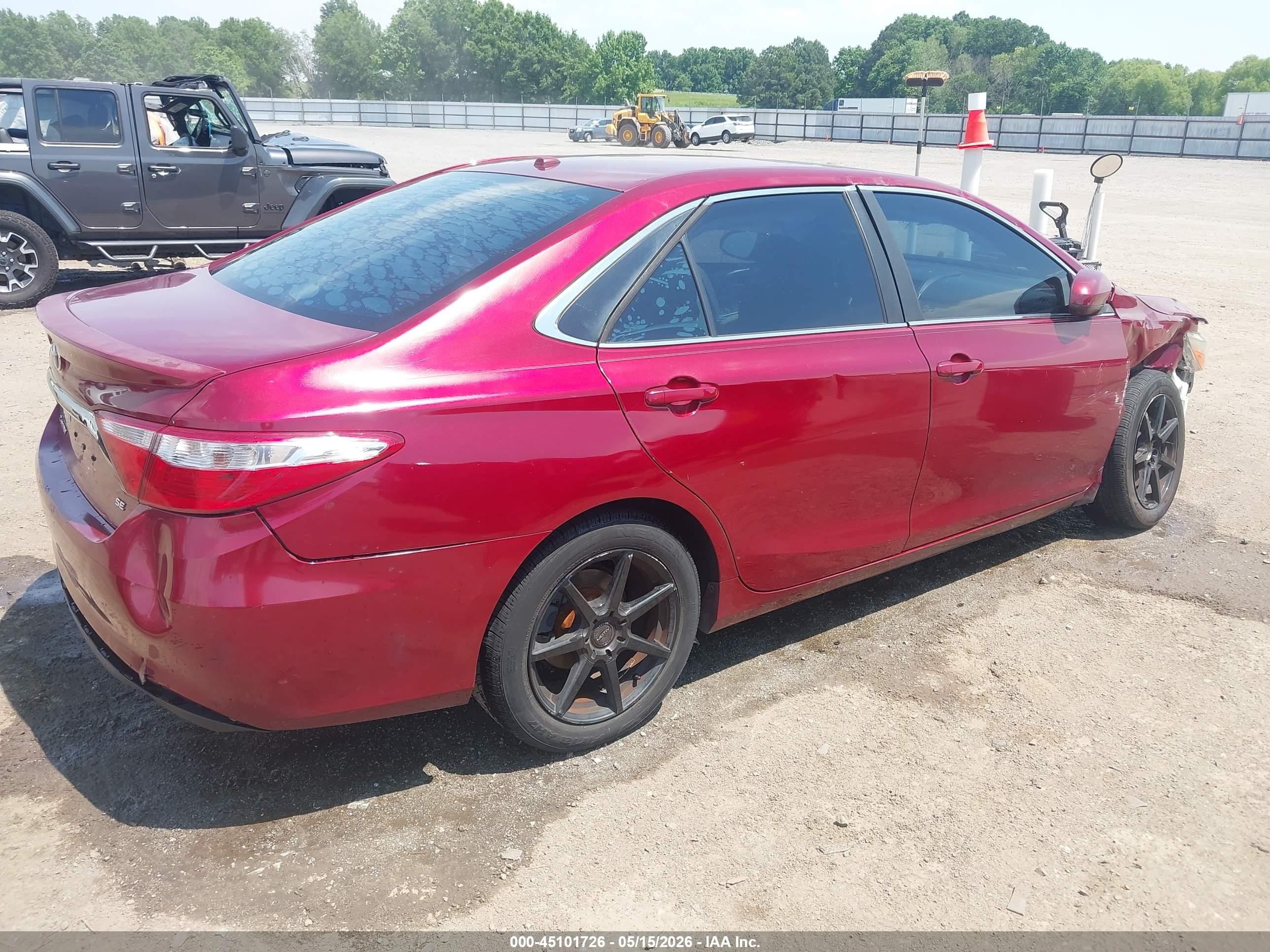 2015 Toyota Camry Se Red vin: 4T1BF1FK5FU882821