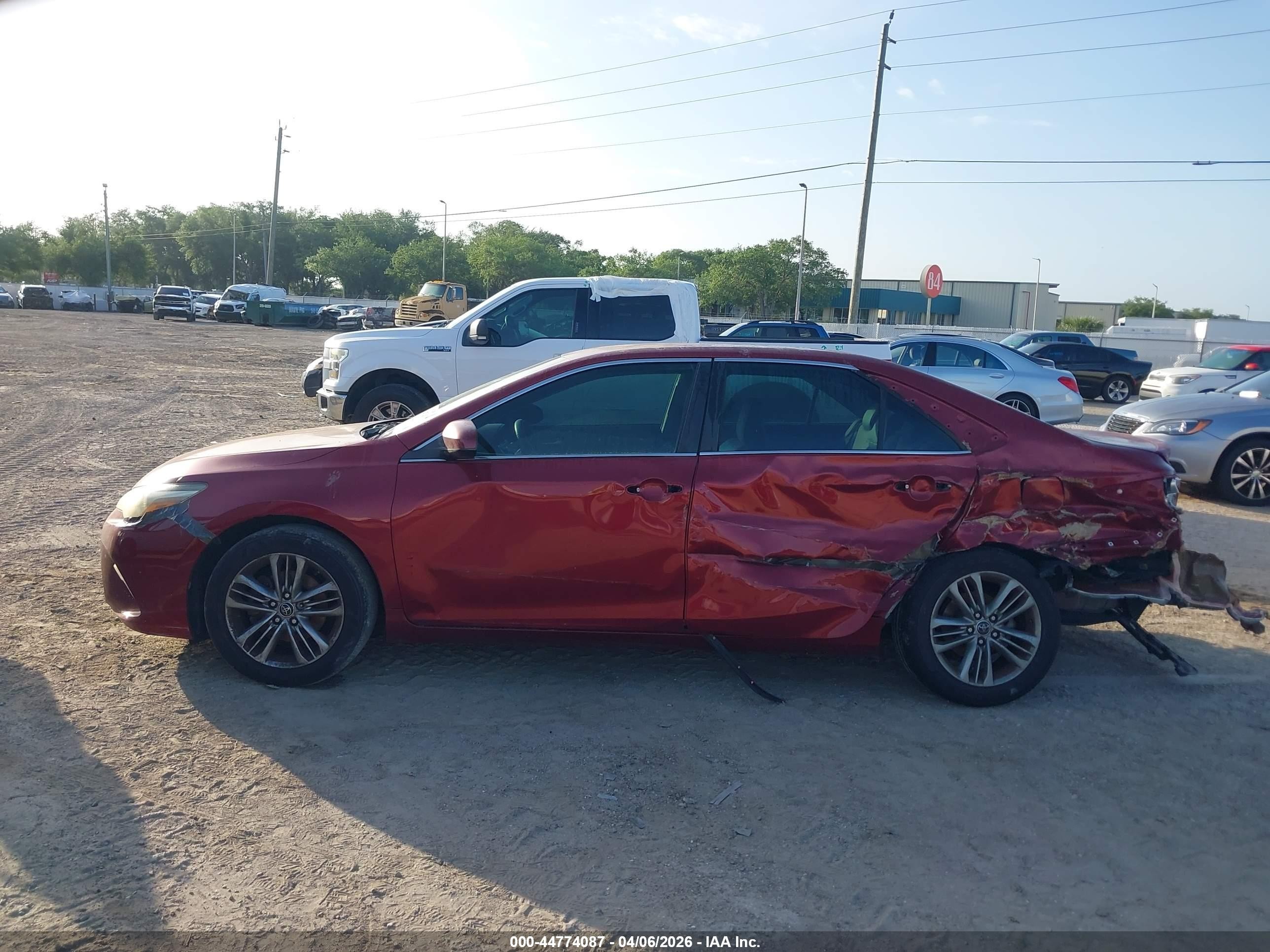 2015 Toyota Camry Se Maroon vin: 4T1BF1FK5FU887694