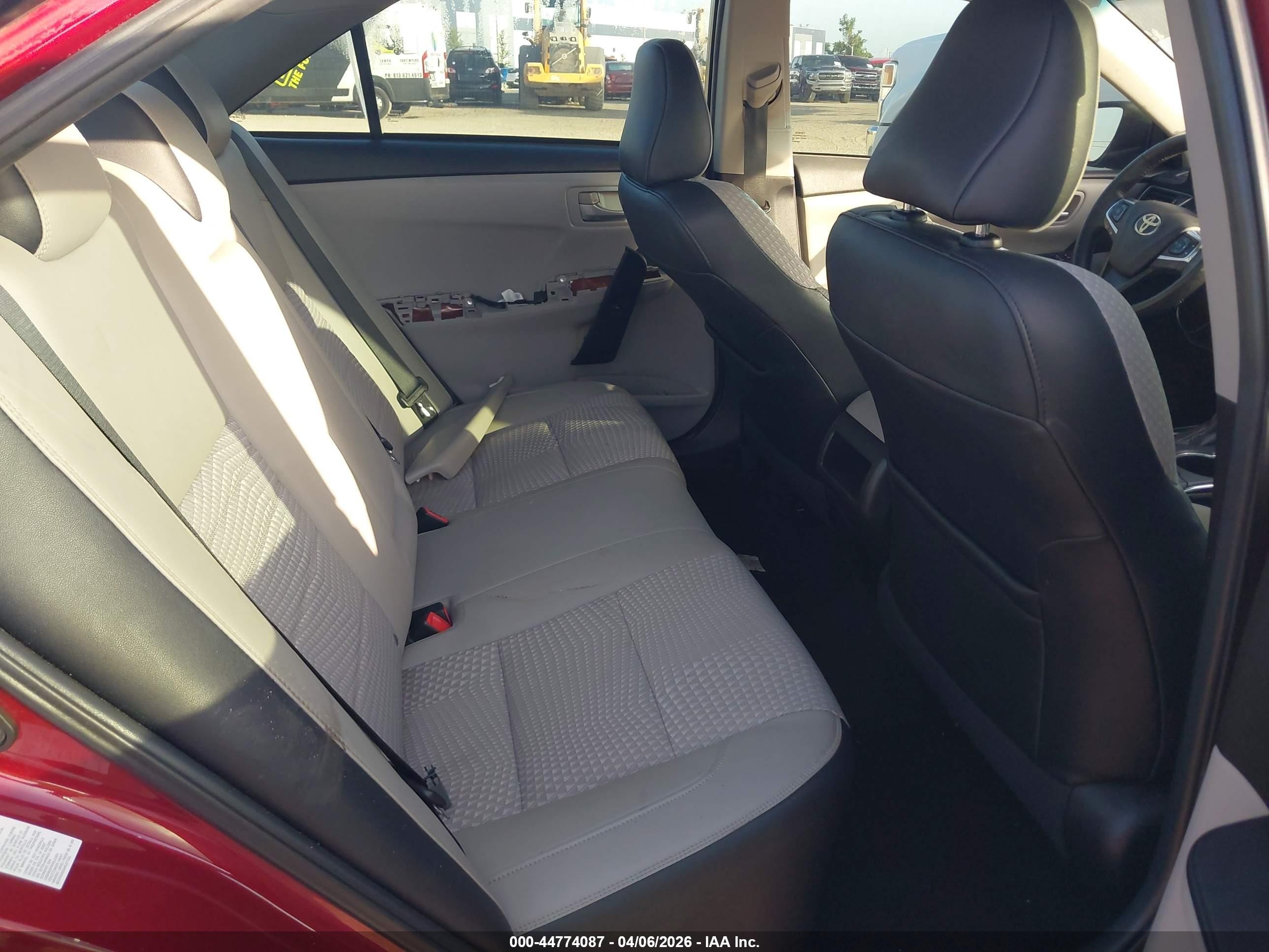 2015 Toyota Camry Se Maroon vin: 4T1BF1FK5FU887694