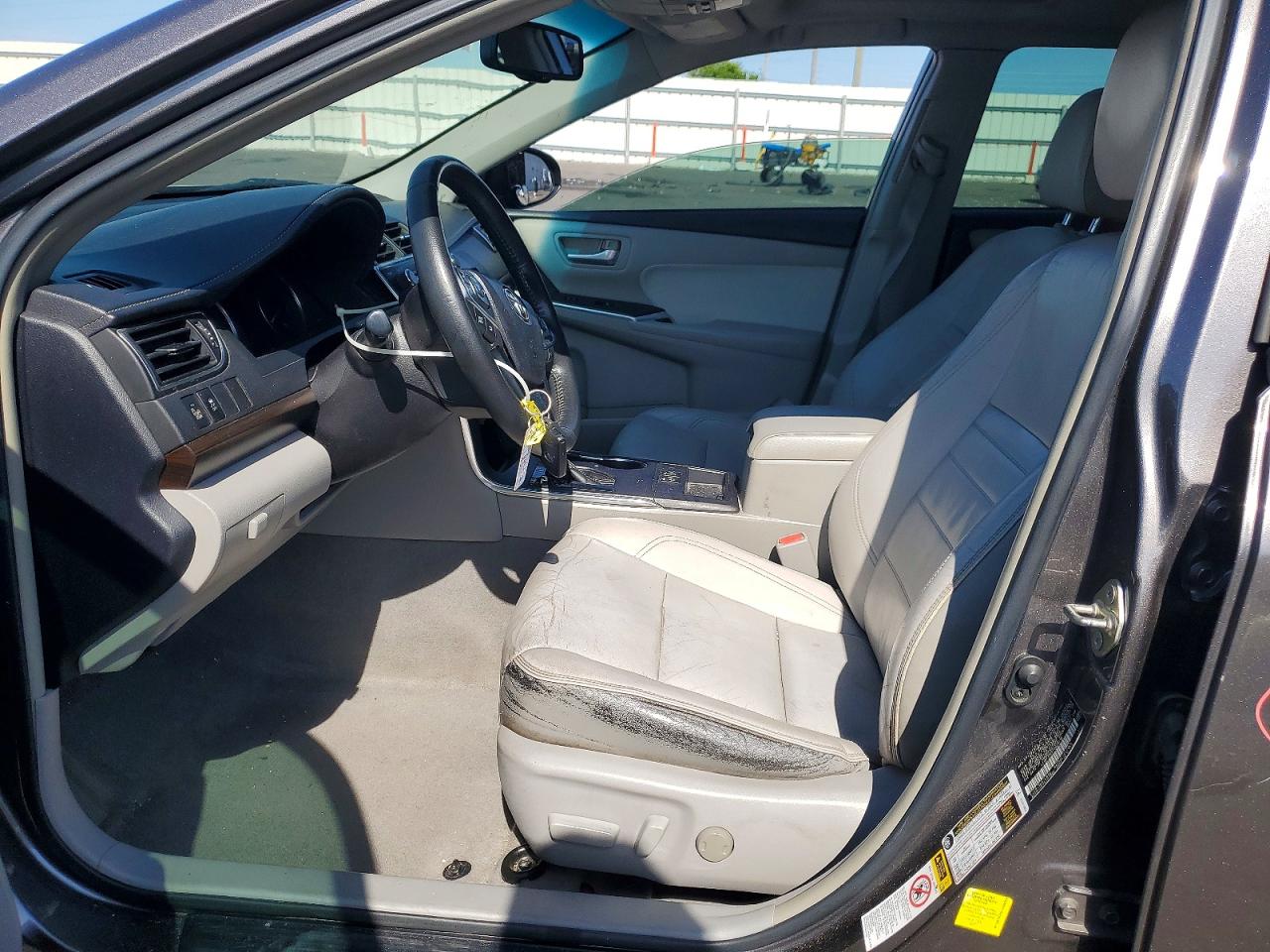 2015 Toyota Camry Xle Gray vin: 4T1BF1FK5FU889719