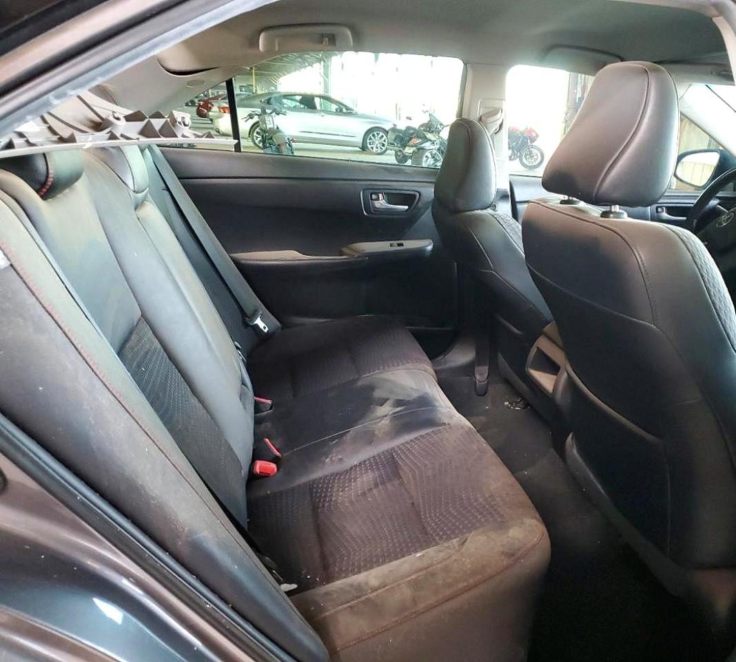 2015 Toyota Camry Se Charcoal vin: 4T1BF1FK5FU895777