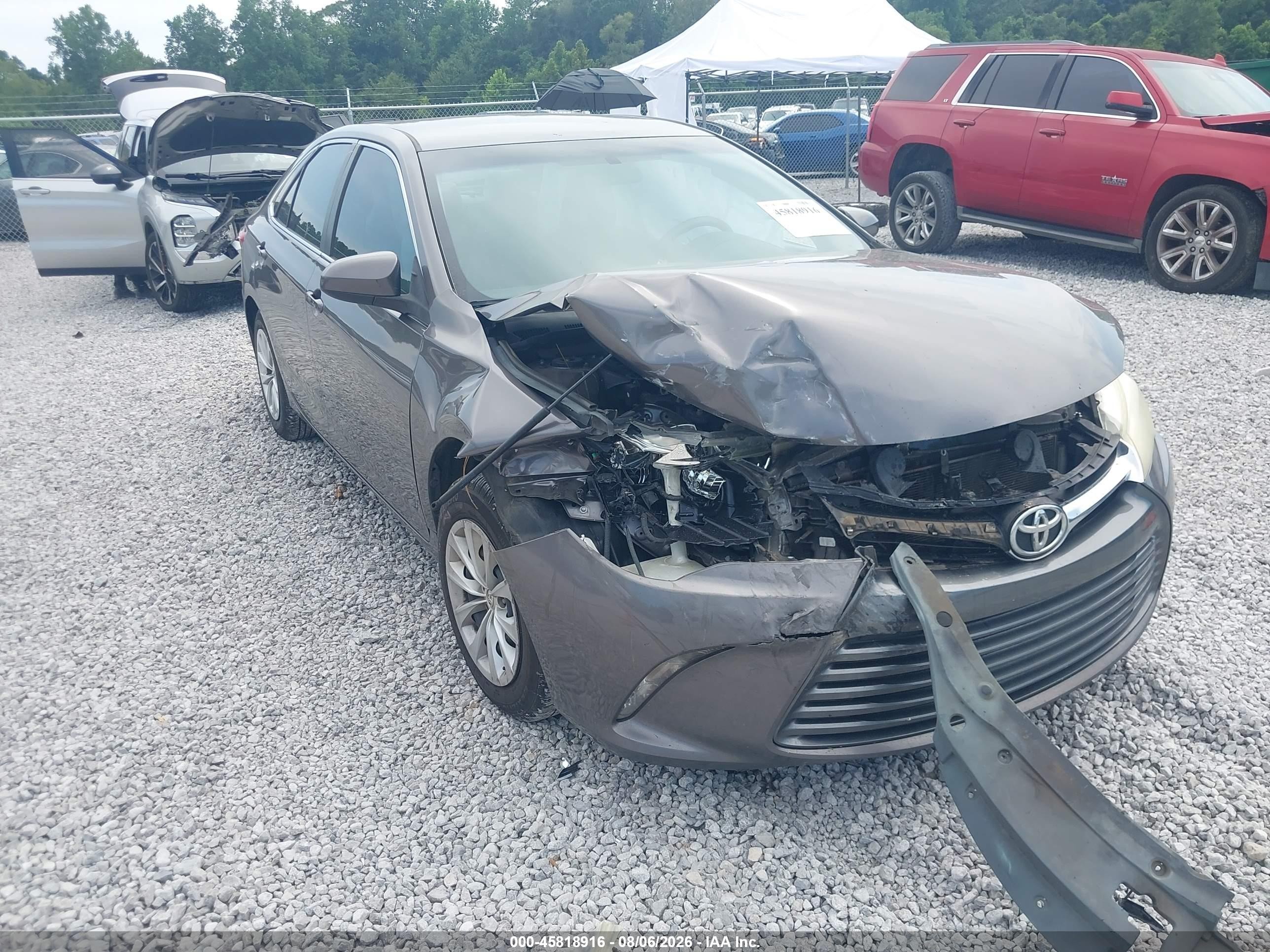 2015 Toyota Camry Le Gray vin: 4T1BF1FK5FU905207