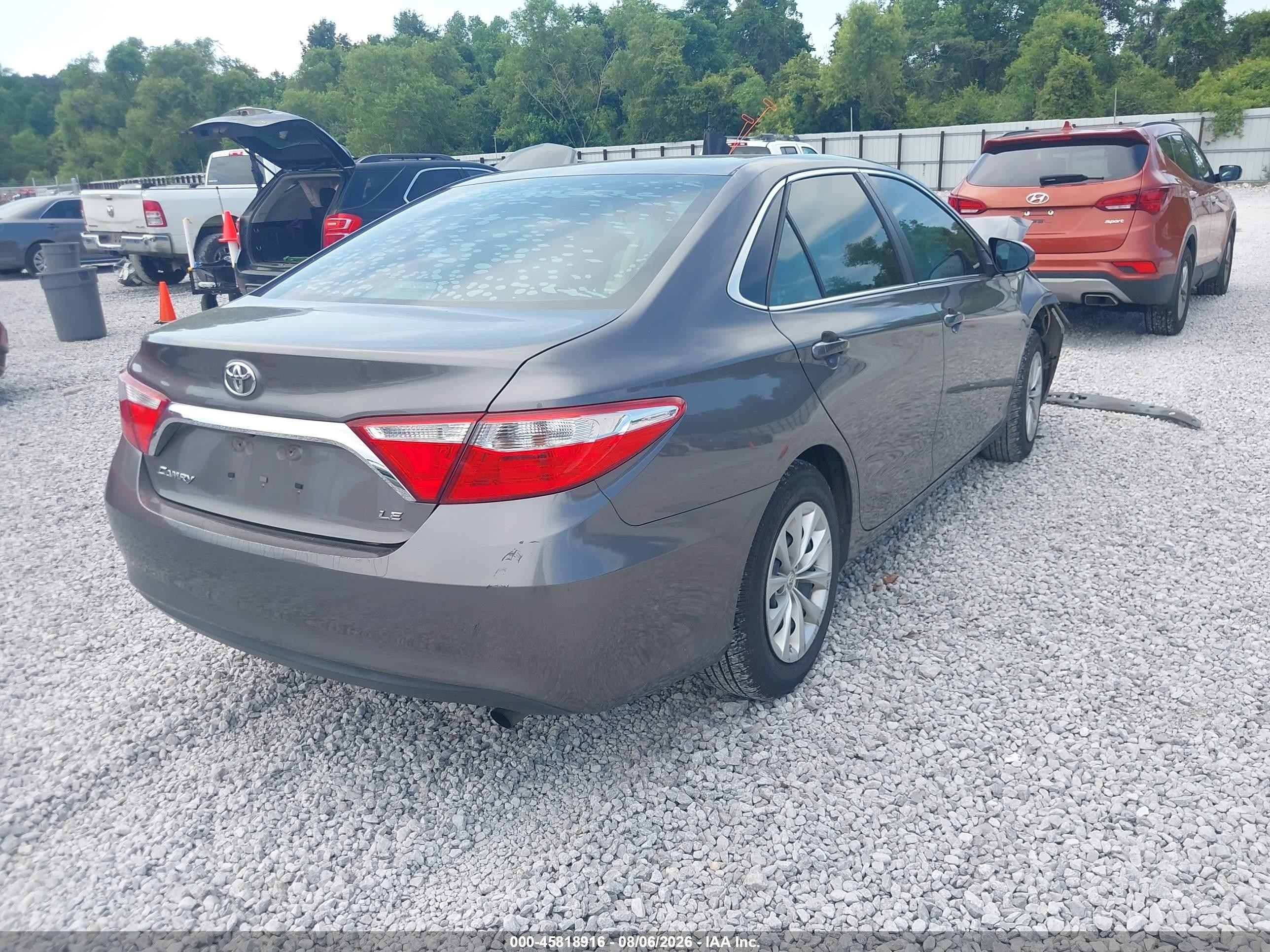 2015 Toyota Camry Le Gray vin: 4T1BF1FK5FU905207