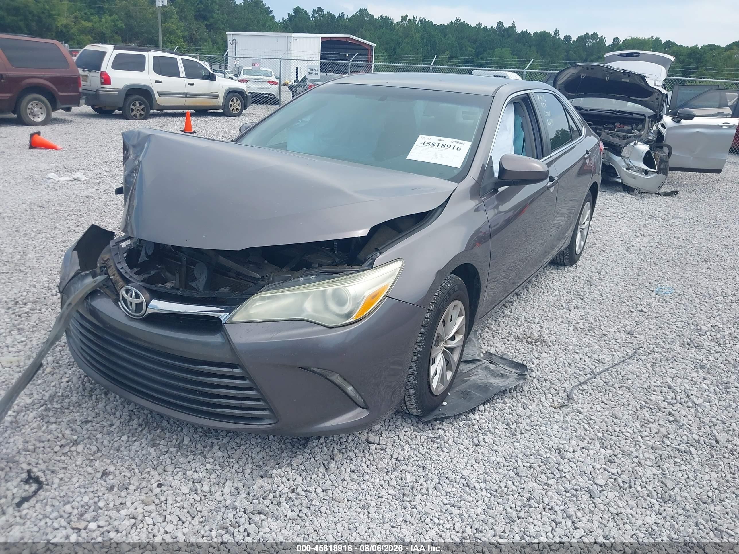 2015 Toyota Camry Le Gray vin: 4T1BF1FK5FU905207