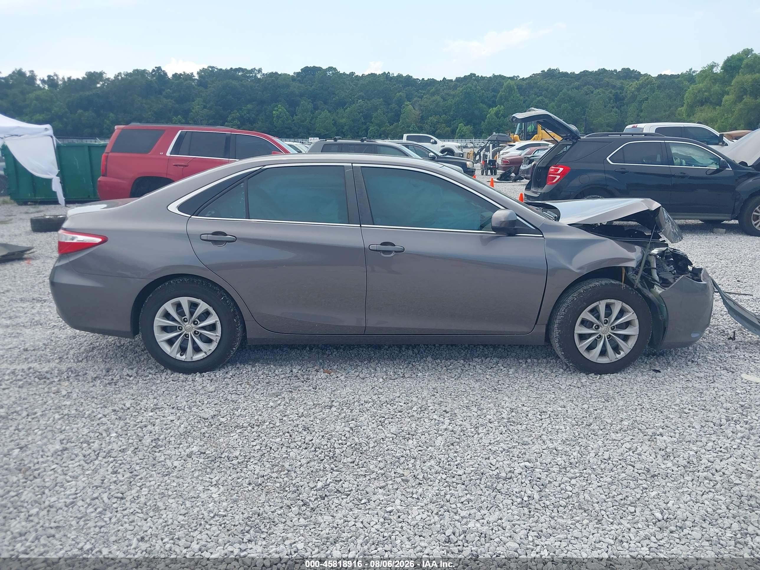 2015 Toyota Camry Le Gray vin: 4T1BF1FK5FU905207