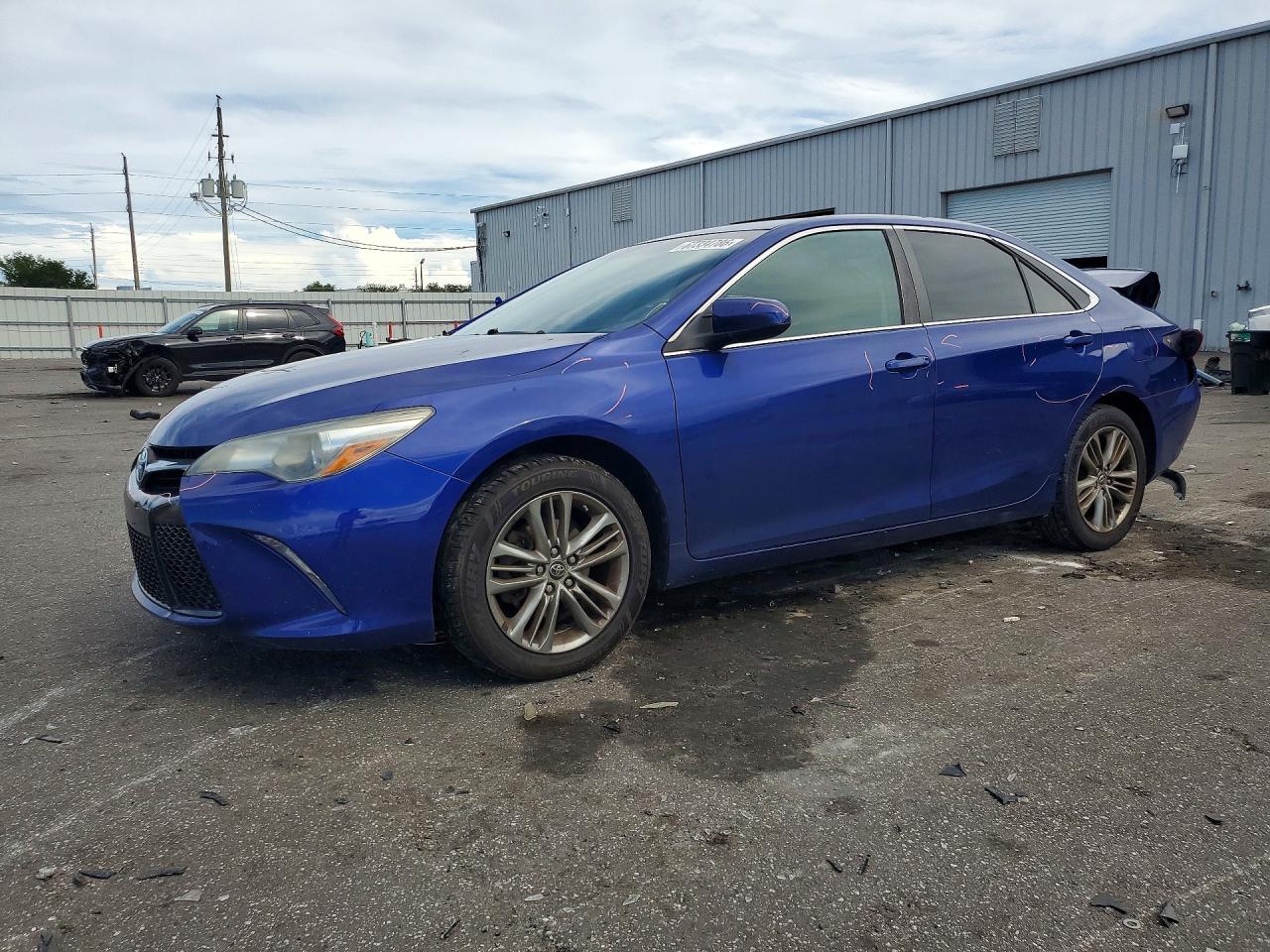 2015 Toyota Camry Se Blue vin: 4T1BF1FK5FU914165