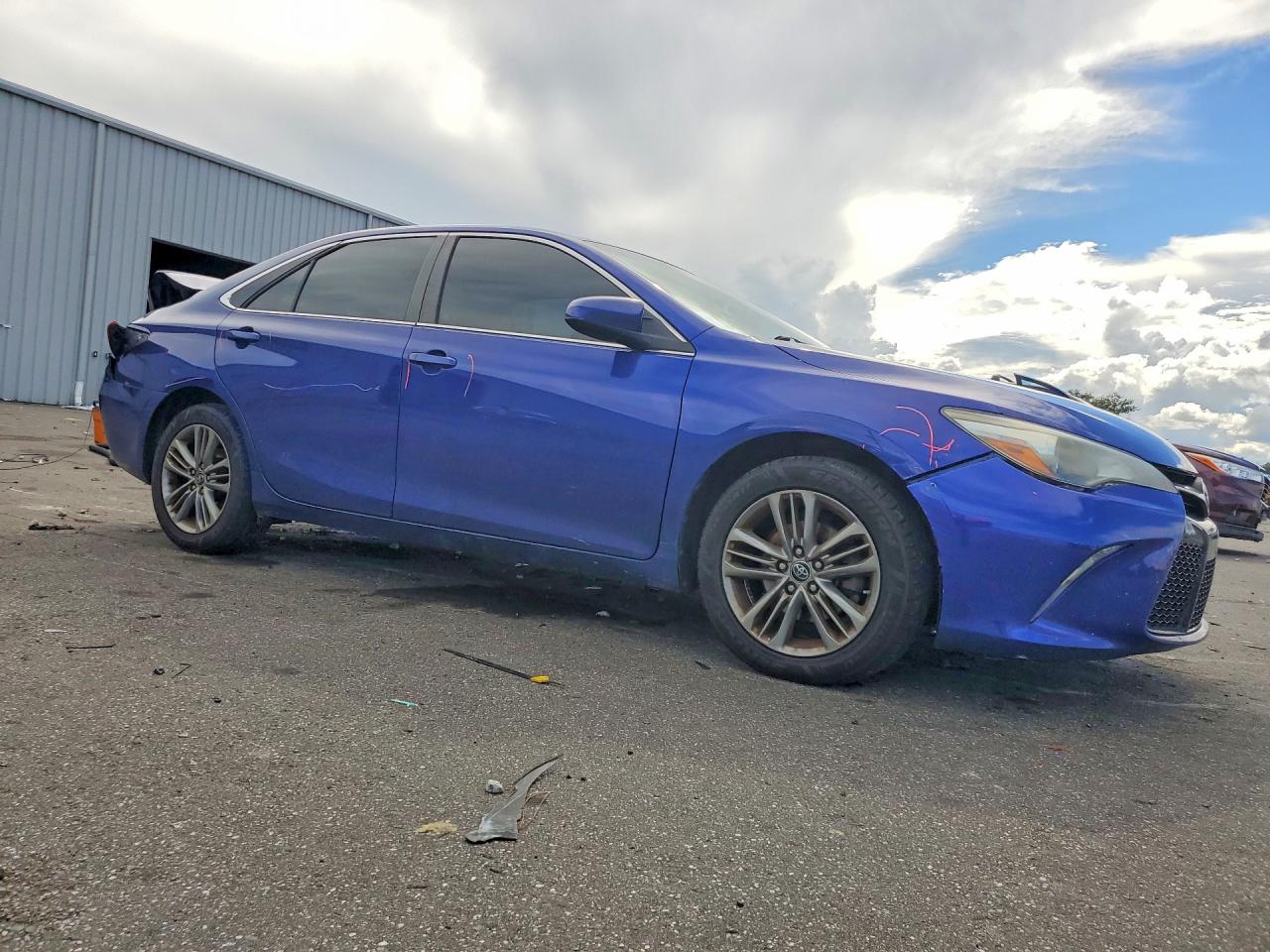 2015 Toyota Camry Se Blue vin: 4T1BF1FK5FU914165