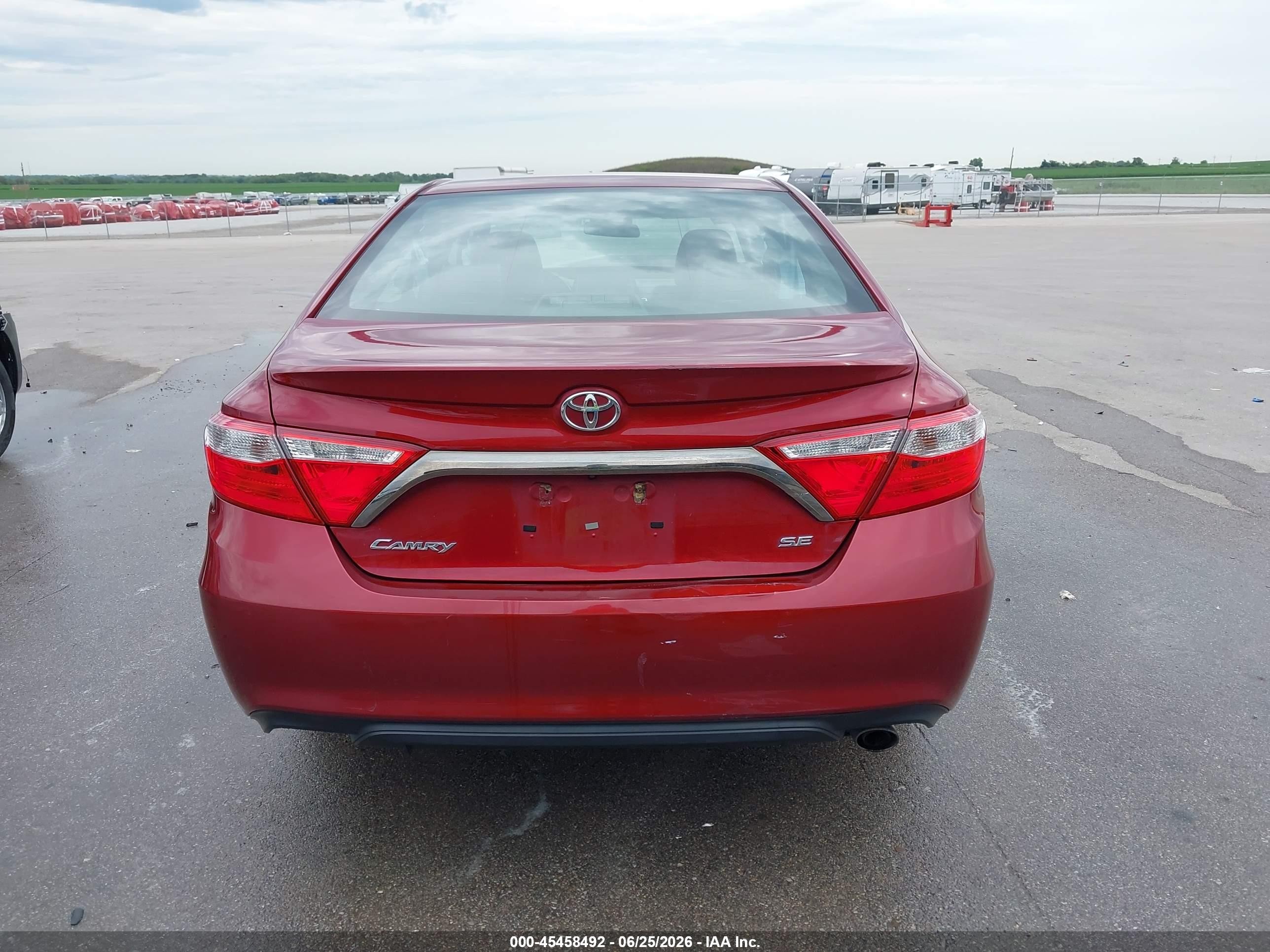 2015 Toyota Camry Se Red vin: 4T1BF1FK5FU916269