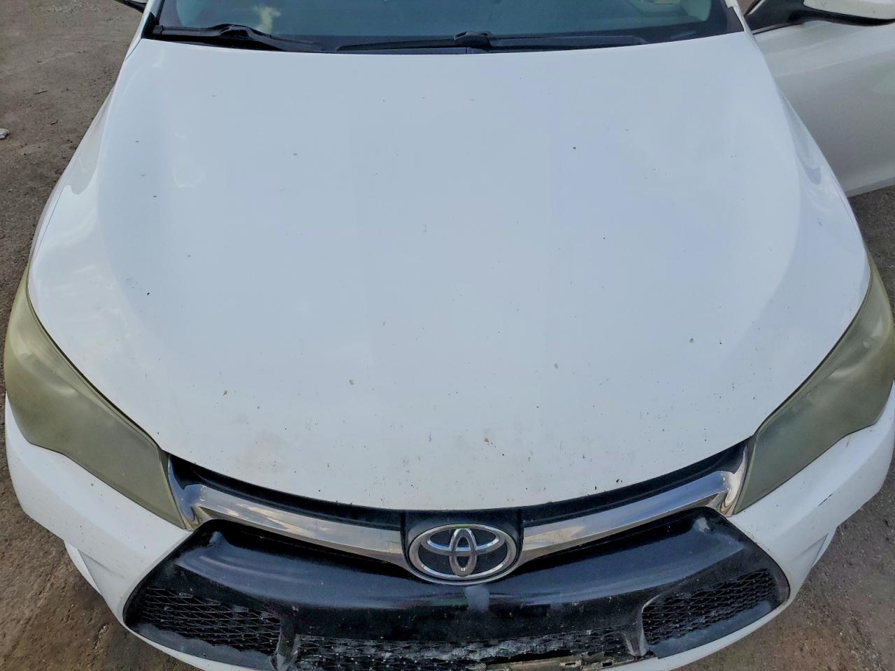 2015 Toyota Camry Se White vin: 4T1BF1FK5FU932066