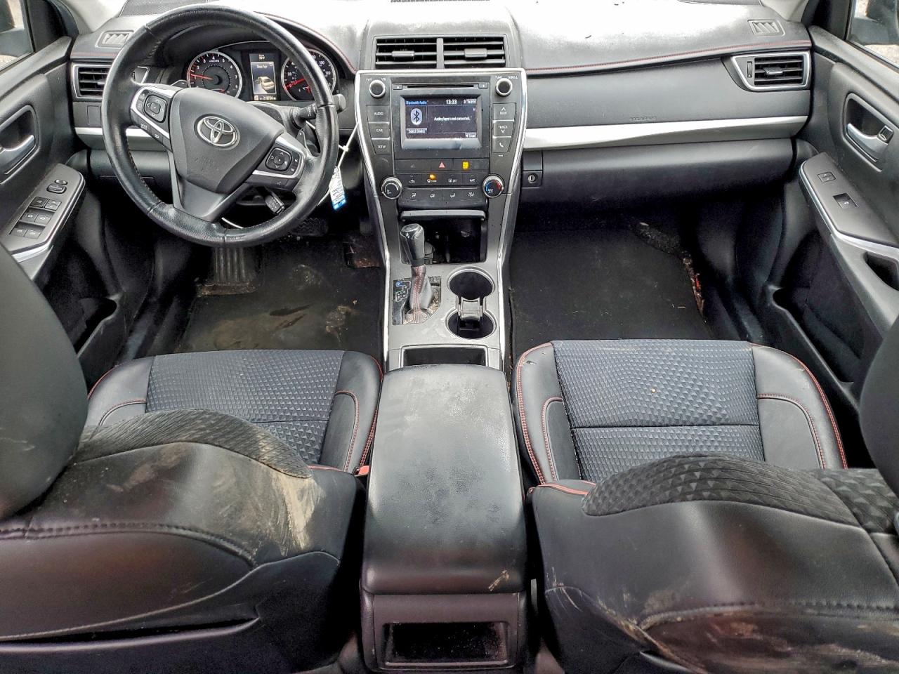 2015 Toyota Camry Le Blue vin: 4T1BF1FK5FU932147