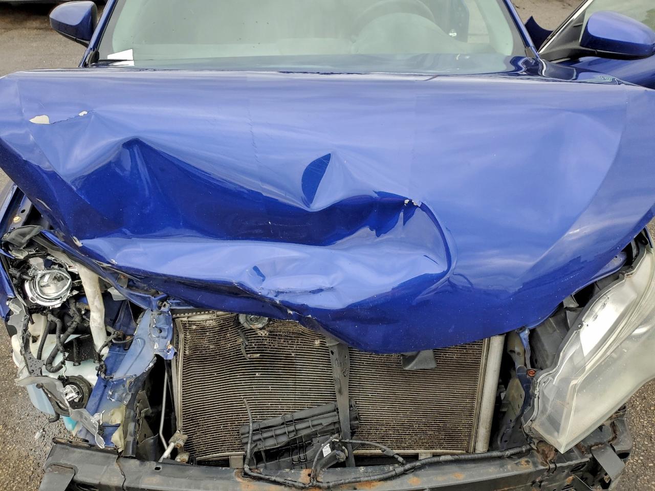 2015 Toyota Camry Le Blue vin: 4T1BF1FK5FU932147