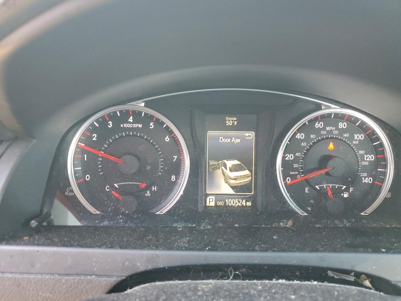 2015 Toyota Camry Le Серебряный vin: 4T1BF1FK5FU934545