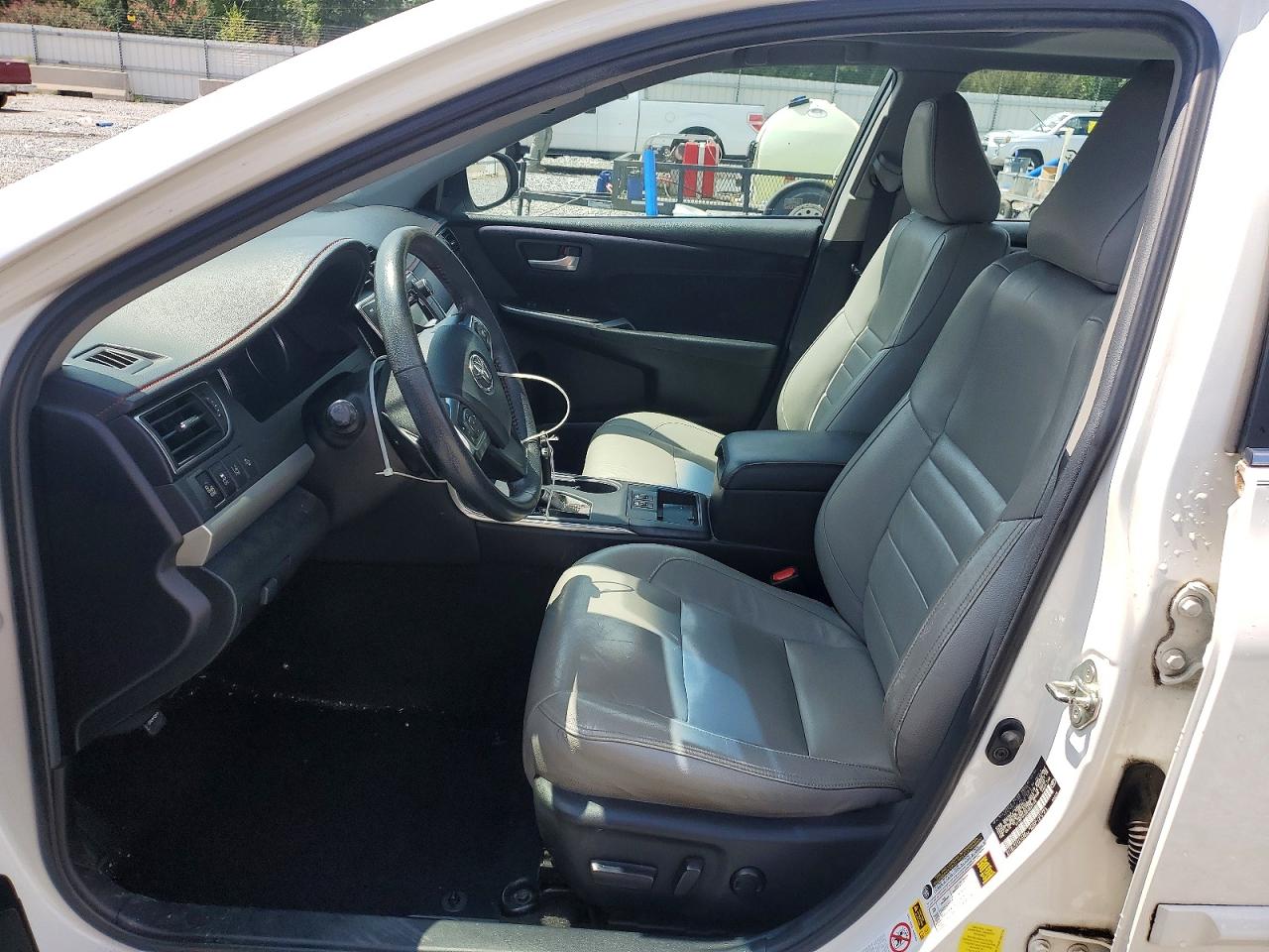 2015 Toyota Camry Xse White vin: 4T1BF1FK5FU937770