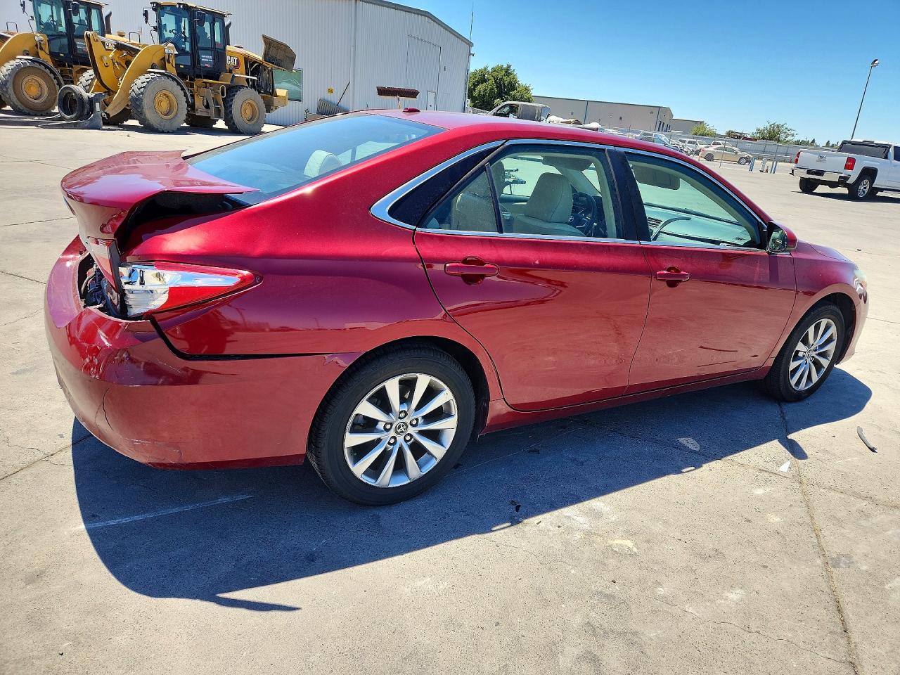 2015 Toyota Camry Xle Red vin: 4T1BF1FK5FU946680