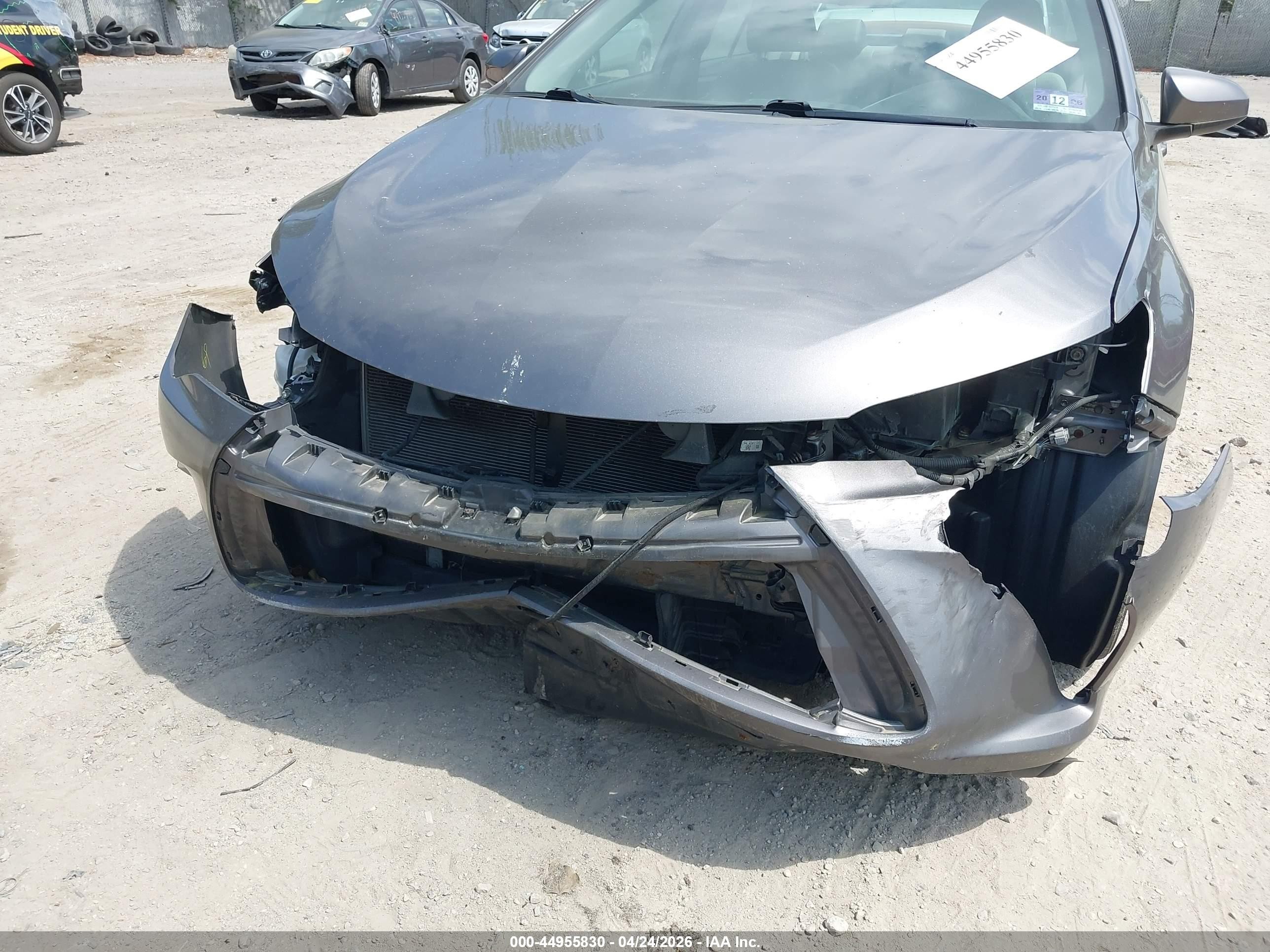 2015 Toyota Camry Se Серый vin: 4T1BF1FK5FU949546