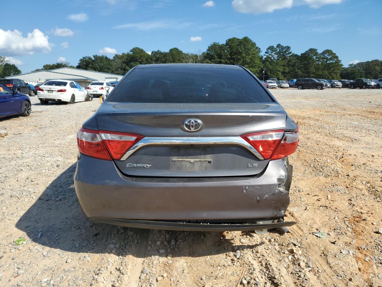 2015 Toyota Camry Le Gray vin: 4T1BF1FK5FU969070