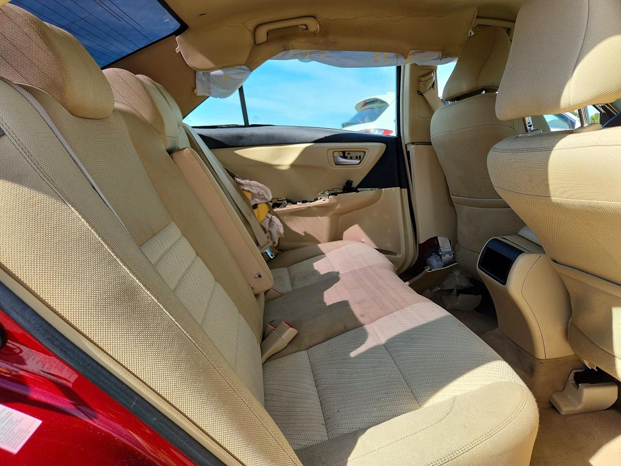 2015 Toyota Camry Le Red vin: 4T1BF1FK5FU980764