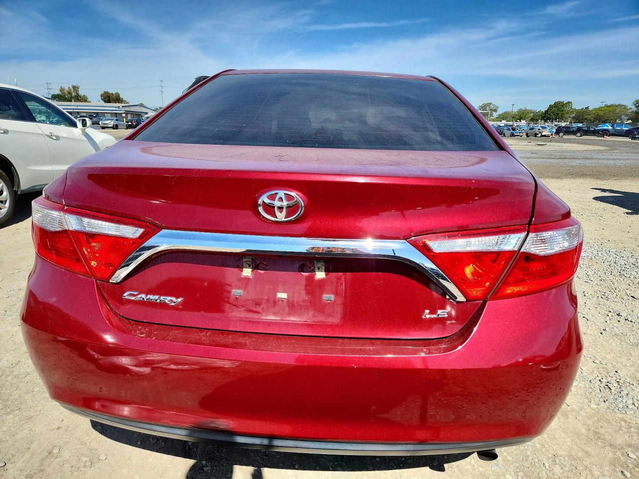 2015 Toyota Camry Le Red vin: 4T1BF1FK5FU980764