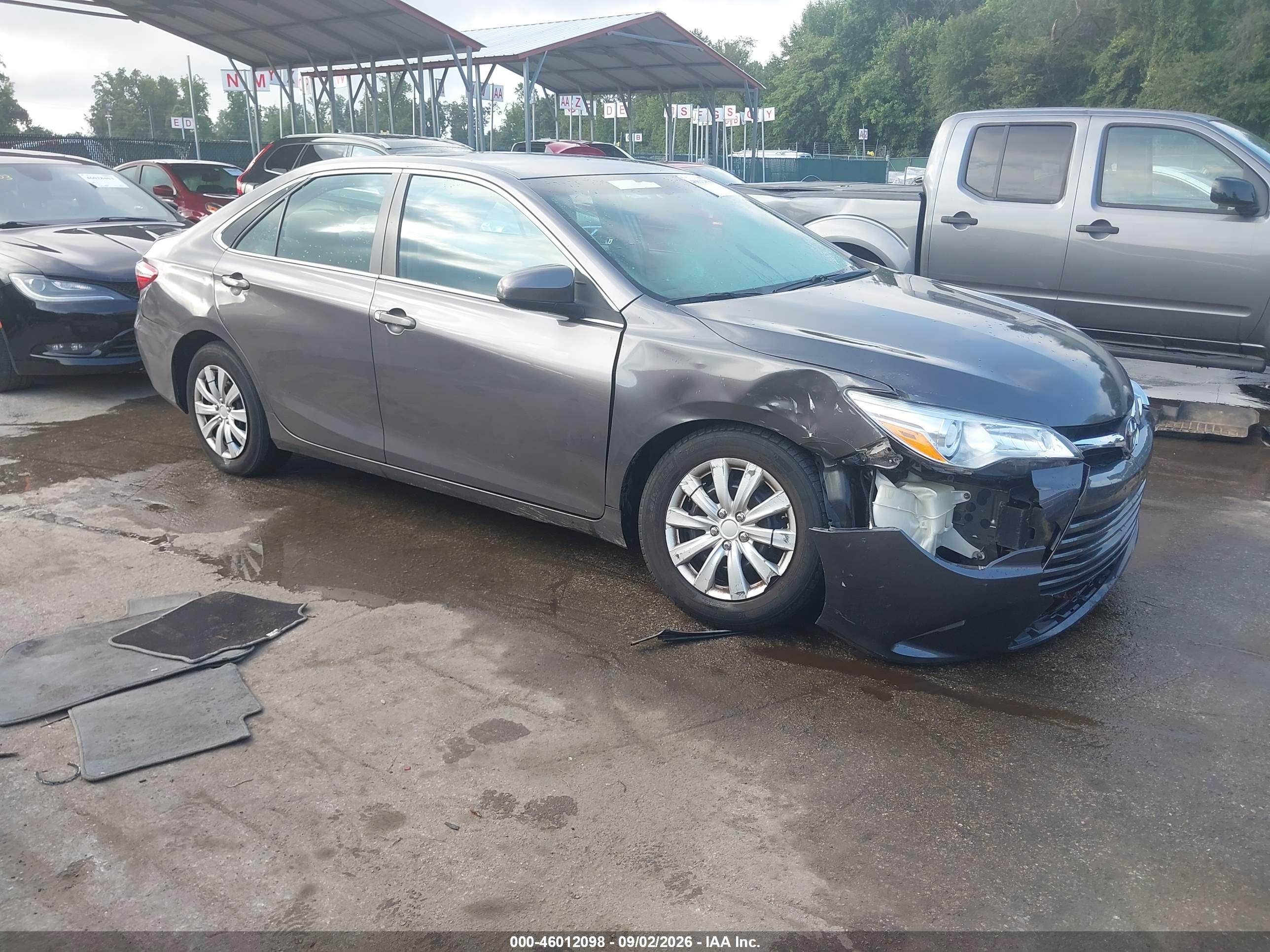 2015 Toyota Camry Le Серый vin: 4T1BF1FK5FU985513