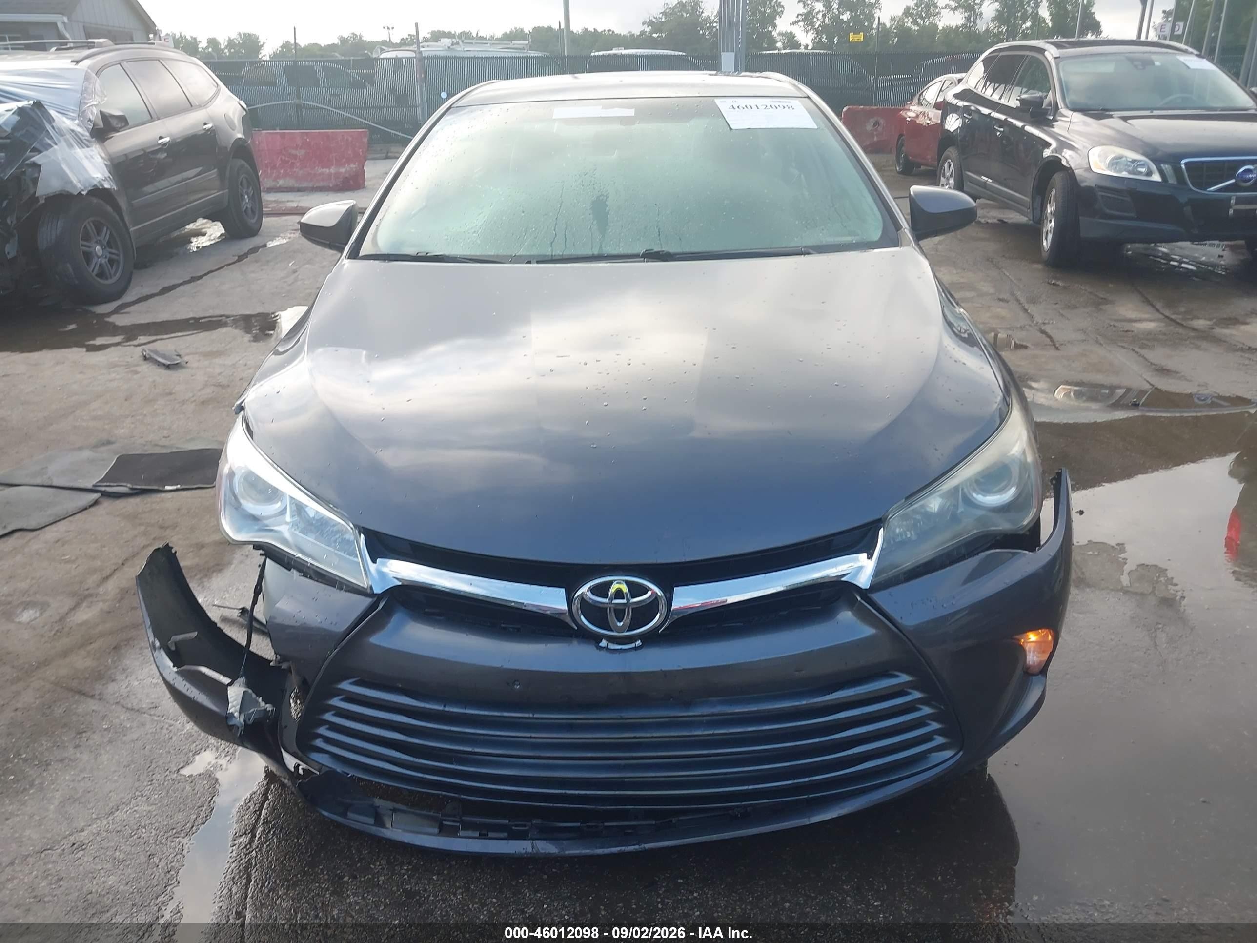 2015 Toyota Camry Le Gray vin: 4T1BF1FK5FU985513