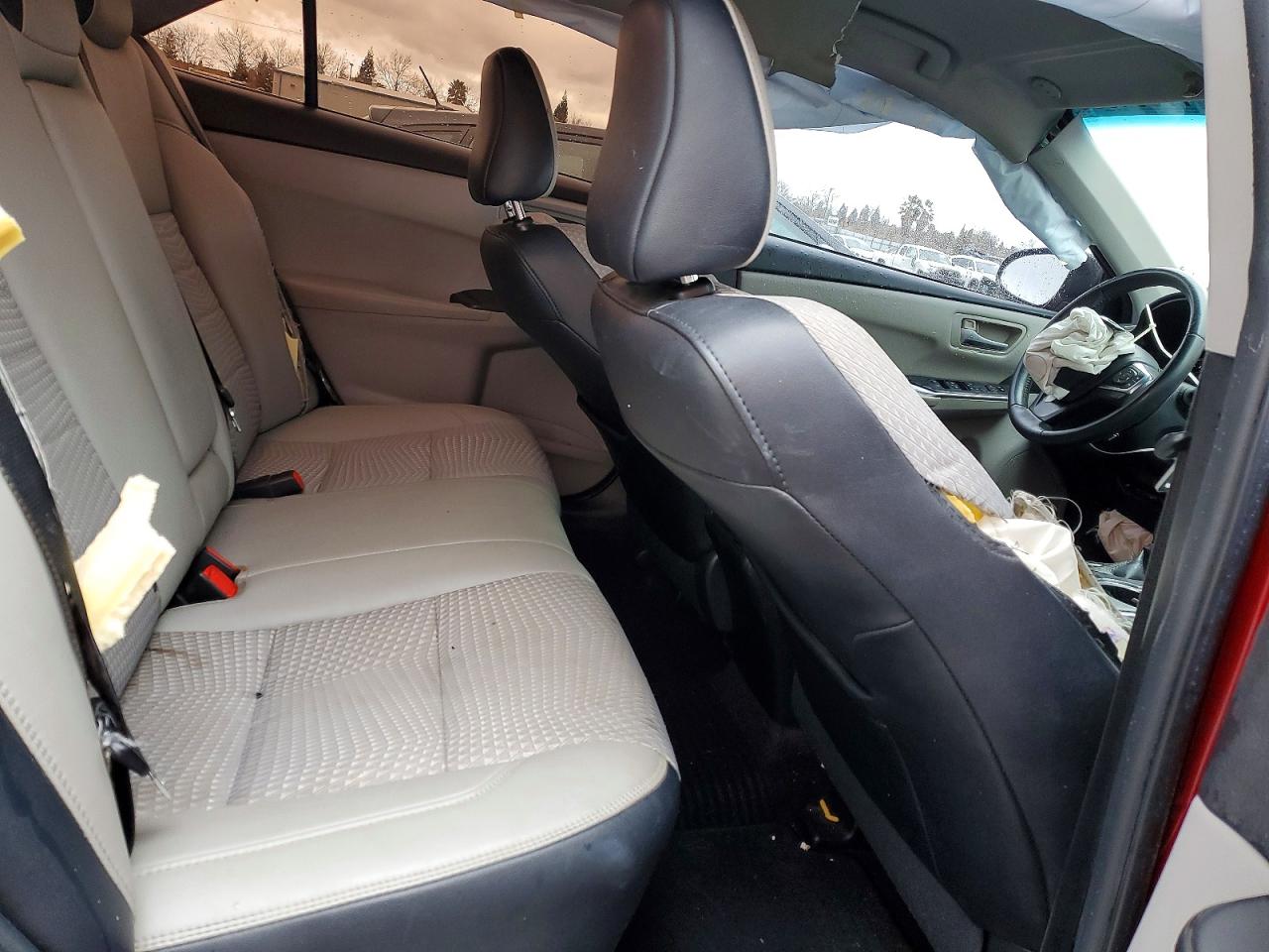 2015 Toyota Camry Se Burgundy vin: 4T1BF1FK5FU992672